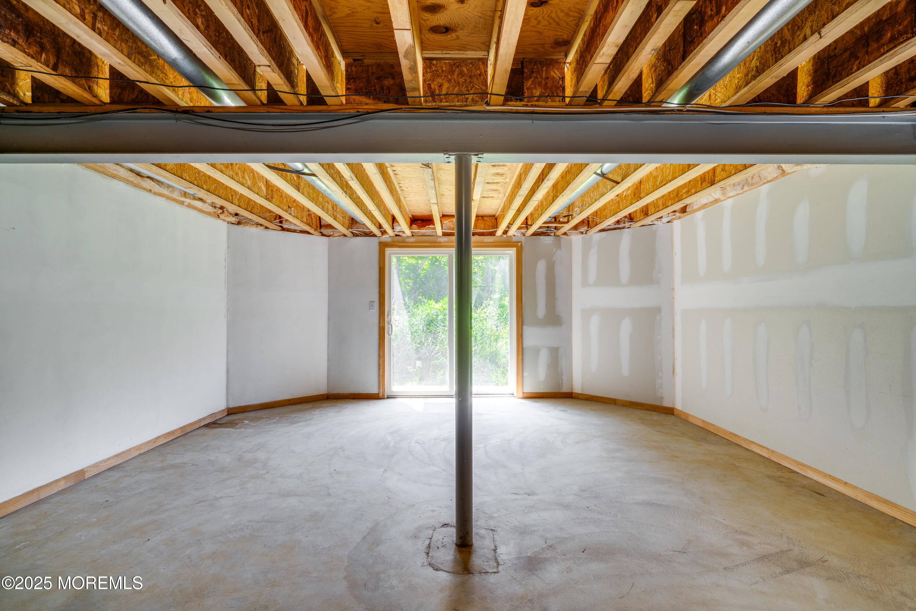 Marlboro, New Jersey, 07746, United States, 5 Bedrooms Bedrooms, ,5 BathroomsBathrooms,Residential,Active,1985596