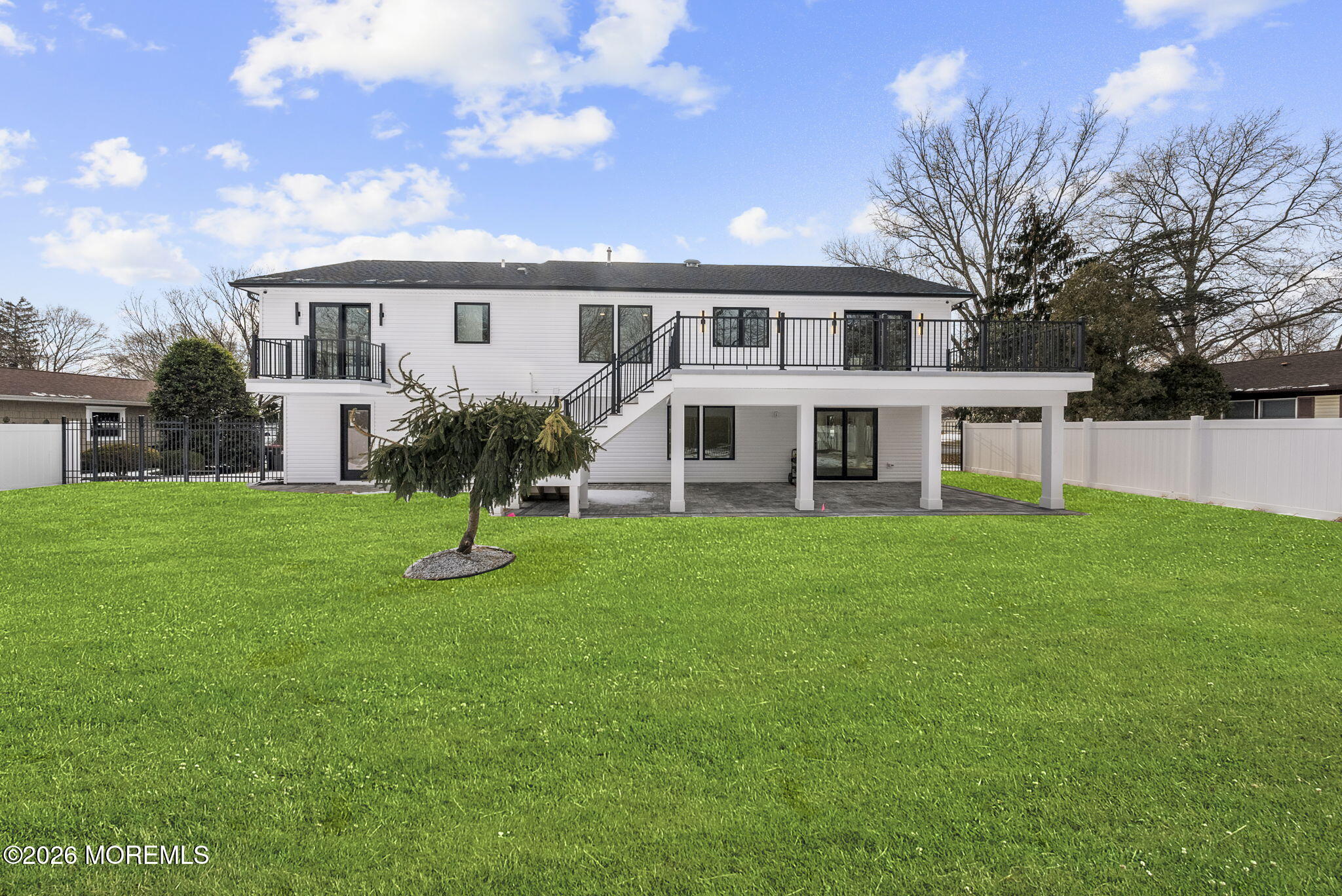 Marlboro, New Jersey, 07746, United States, 5 Bedrooms Bedrooms, ,3 BathroomsBathrooms,Residential,Active,2015483