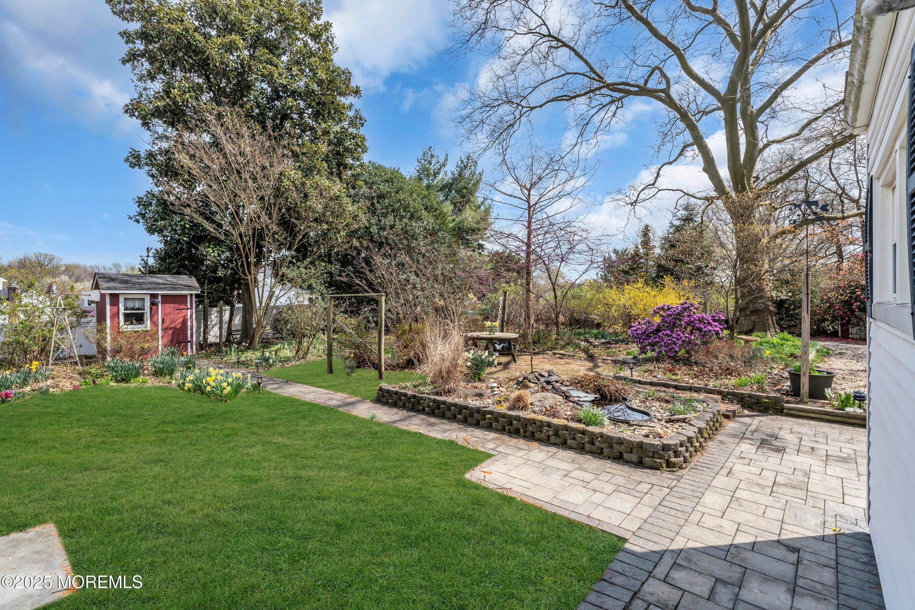 Hazlet, New Jersey, 07730, United States, 4 Bedrooms Bedrooms, ,2 BathroomsBathrooms,Residential,Active,1973535