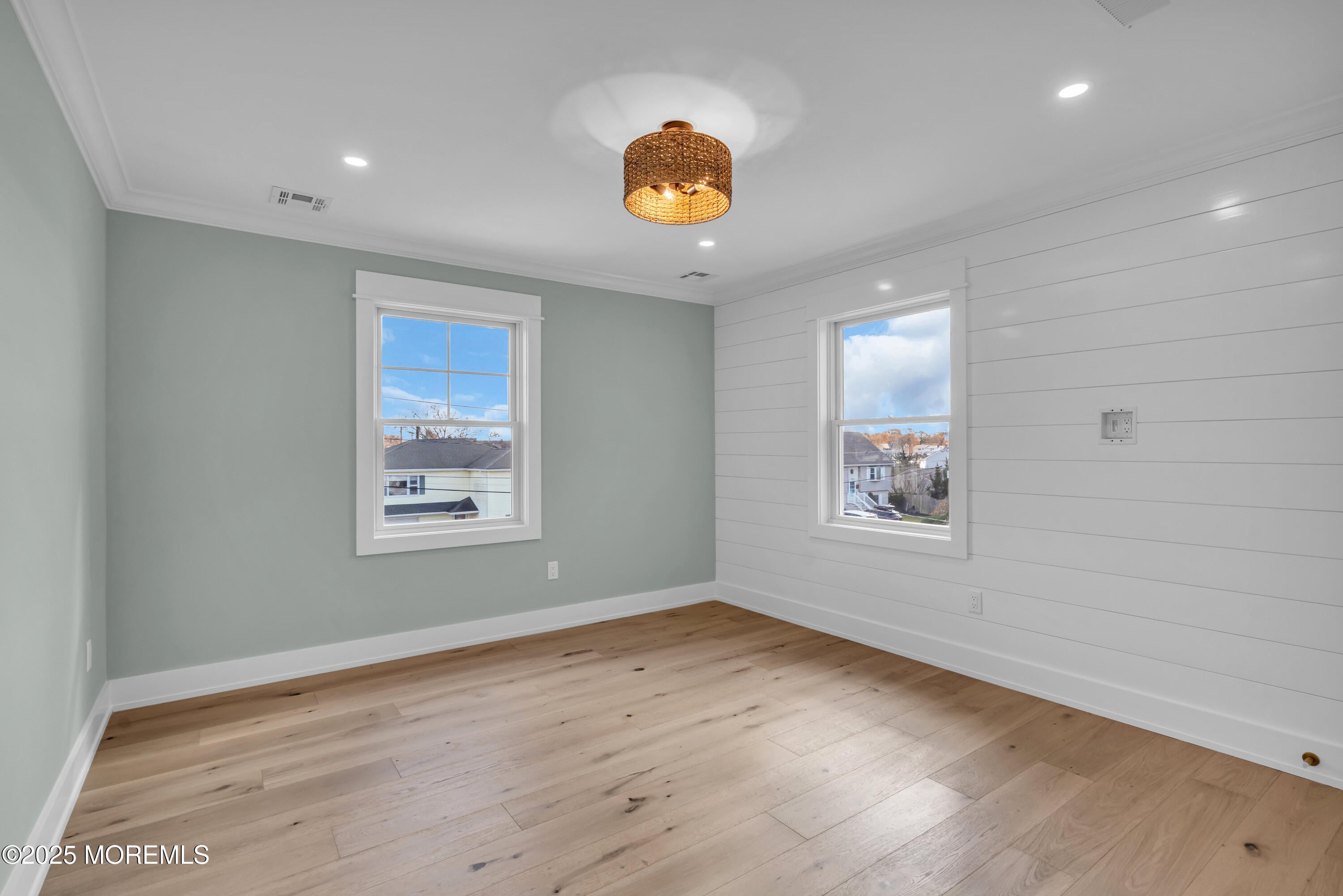 Point Pleasant, New Jersey, 08742, United States, 5 Bedrooms Bedrooms, ,4 BathroomsBathrooms,Residential,Active,1992294