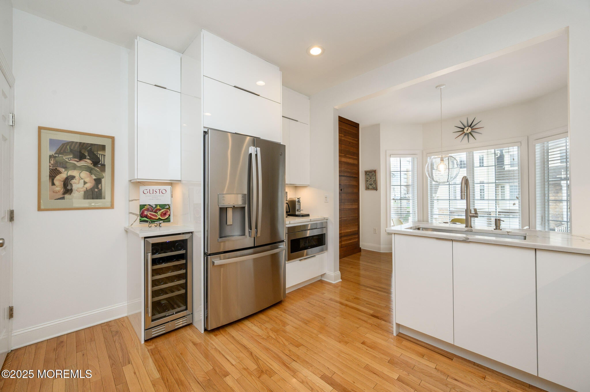 Long Branch, New Jersey, 07740, United States, 3 Bedrooms Bedrooms, ,3 BathroomsBathrooms,Residential,Active,1992292