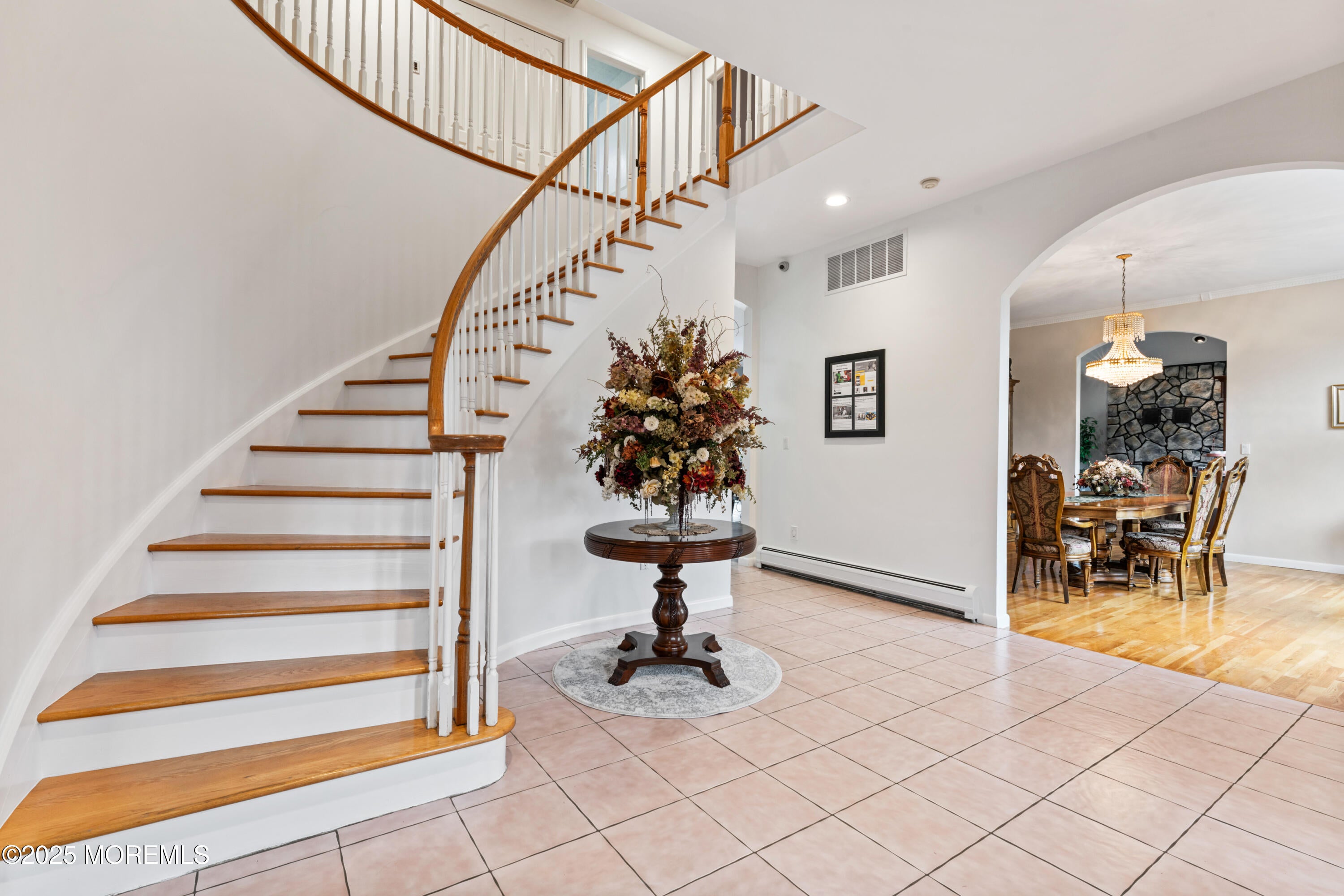 Manalapan, New Jersey, 07726, United States, 4 Bedrooms Bedrooms, ,4 BathroomsBathrooms,Residential,Pending,1909603