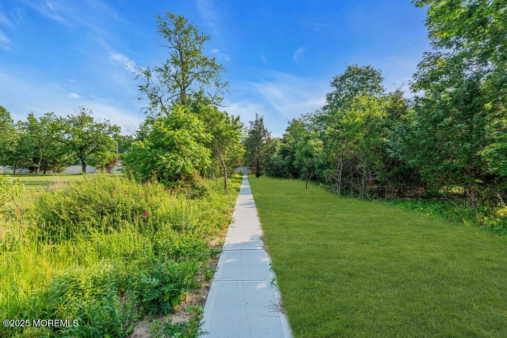 Jackson, New Jersey, 08527, United States, 6 Bedrooms Bedrooms, ,4 BathroomsBathrooms,Residential,Active,1973337