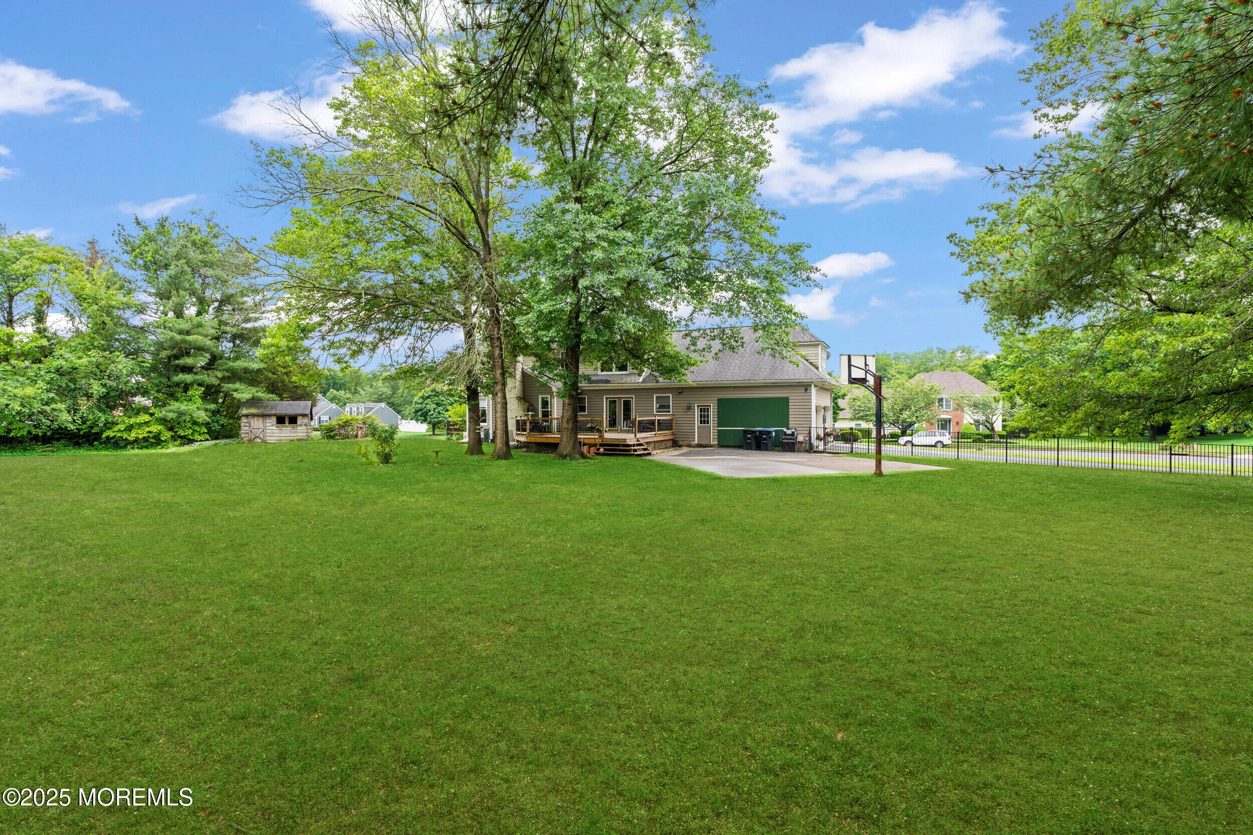 Allenwood, New Jersey, 08720, United States, 5 Bedrooms Bedrooms, ,3 BathroomsBathrooms,Residential,Active,1849537