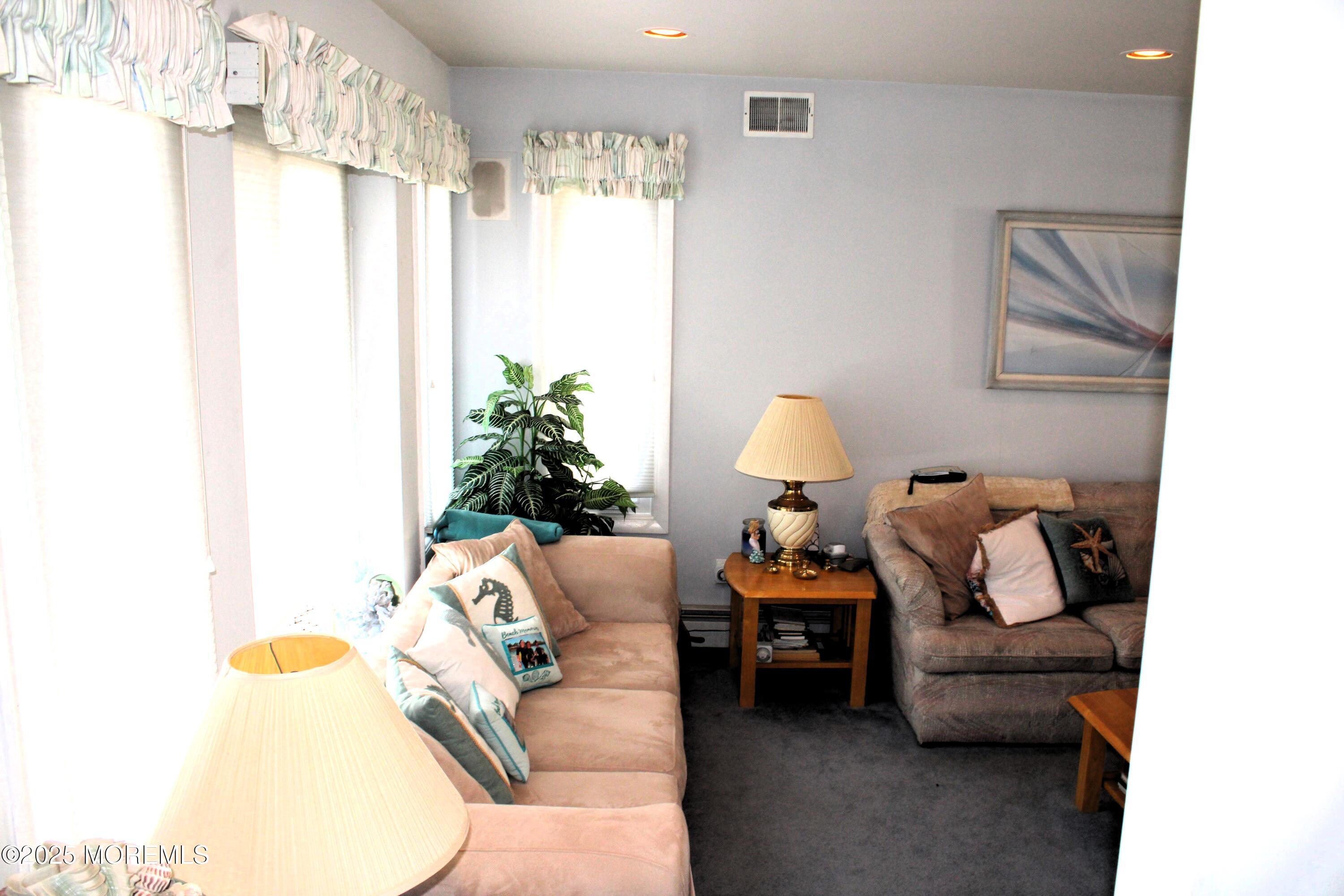 Point Pleasant Beach, New Jersey, 08742, United States, 4 Bedrooms Bedrooms, ,2 BathroomsBathrooms,Residential,Active,2007128