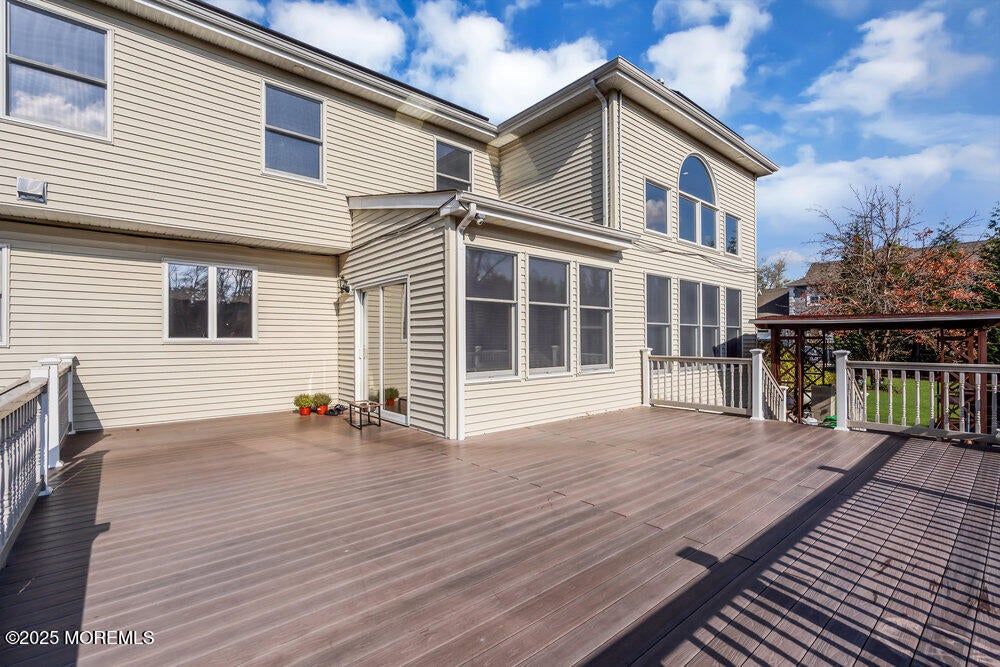 Toms River, New Jersey, 08753, United States, 5 Bedrooms Bedrooms, ,4 BathroomsBathrooms,Residential,Active,1989768