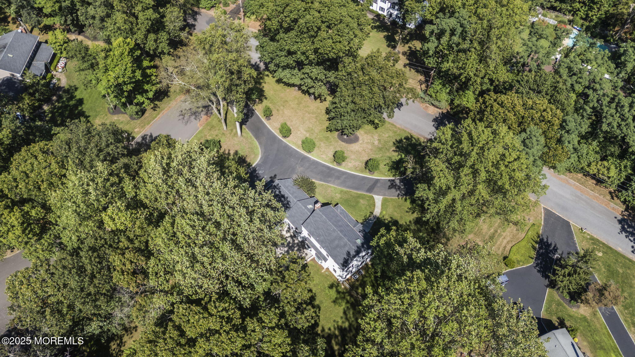 Colts Neck, New Jersey, 07722, United States, 3 Bedrooms Bedrooms, ,3 BathroomsBathrooms,Residential,Active,1941385