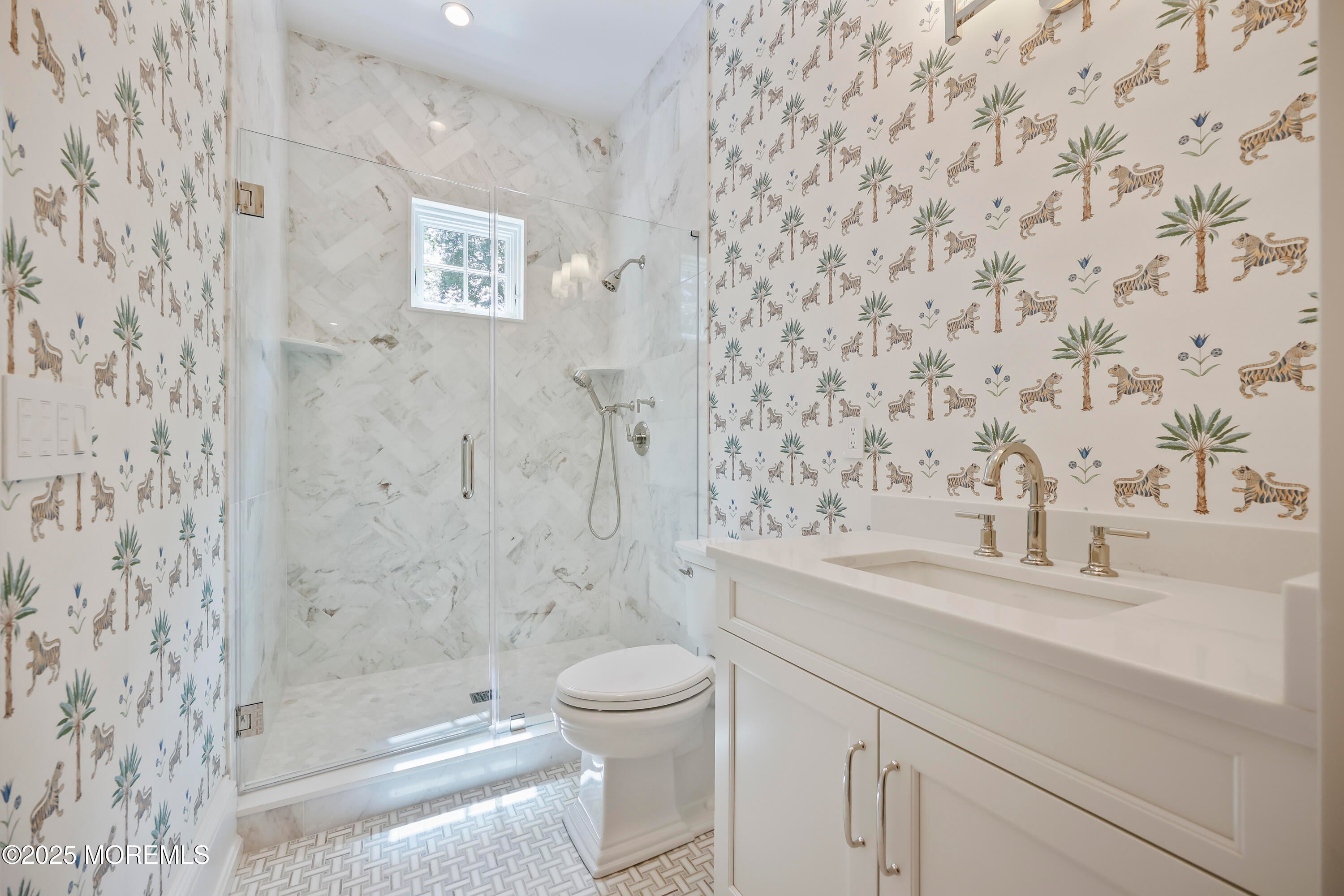 Rumson, New Jersey, 07760, United States, 6 Bedrooms Bedrooms, ,7 BathroomsBathrooms,Residential,Active,1904739