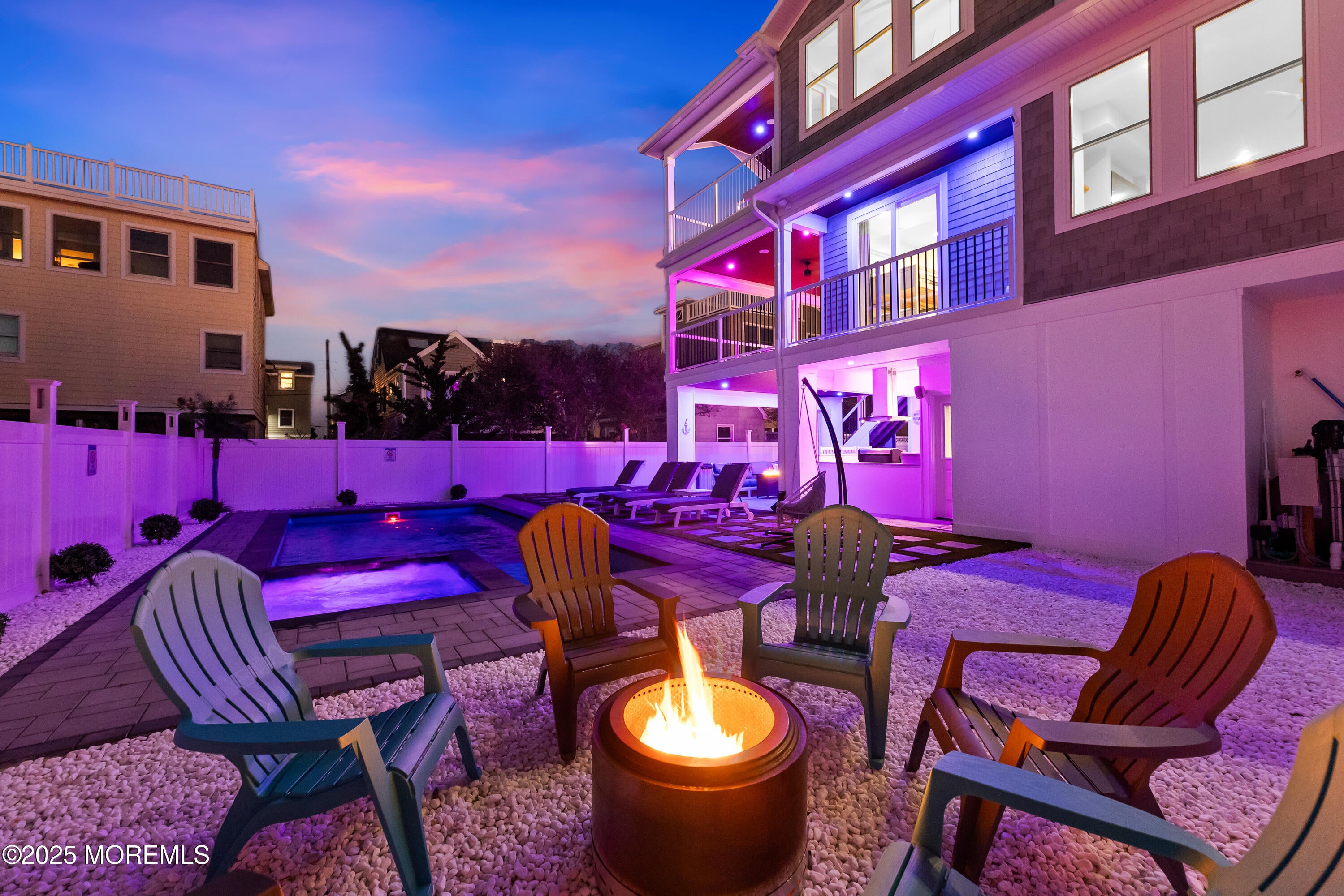 Beach Haven, New Jersey, 08008, United States, 6 Bedrooms Bedrooms, ,6 BathroomsBathrooms,Residential,Active,1969766