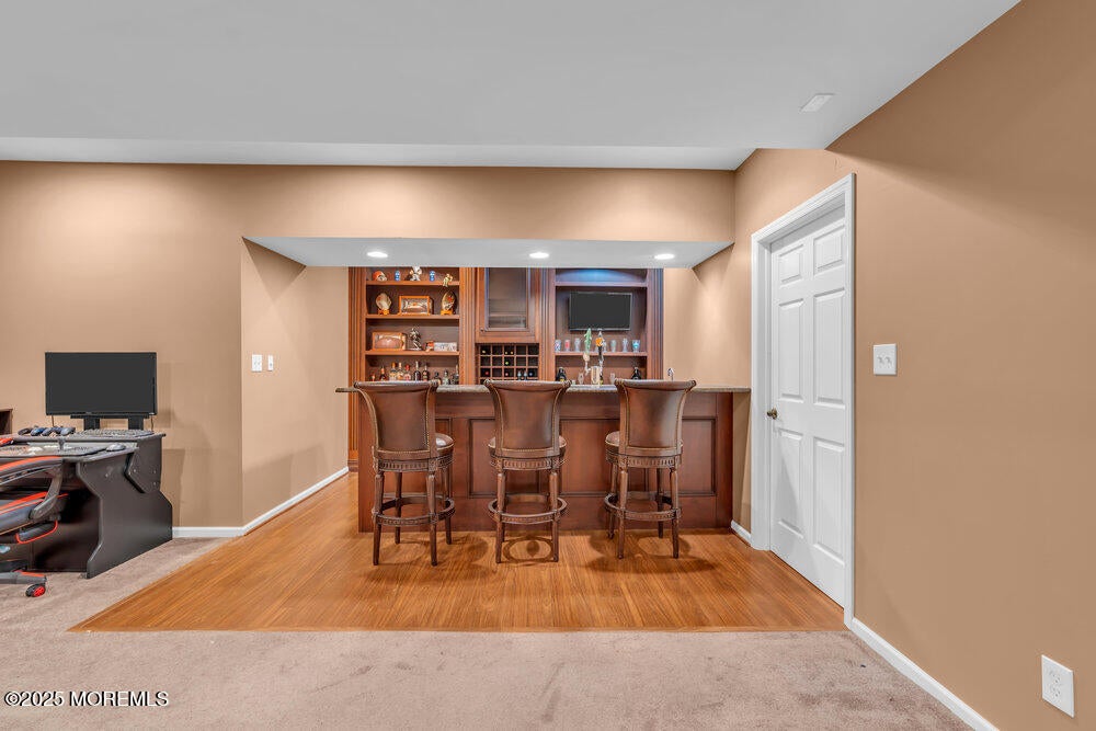 Manalapan, New Jersey, 07726, United States, 4 Bedrooms Bedrooms, ,4 BathroomsBathrooms,Residential,Active,1871928