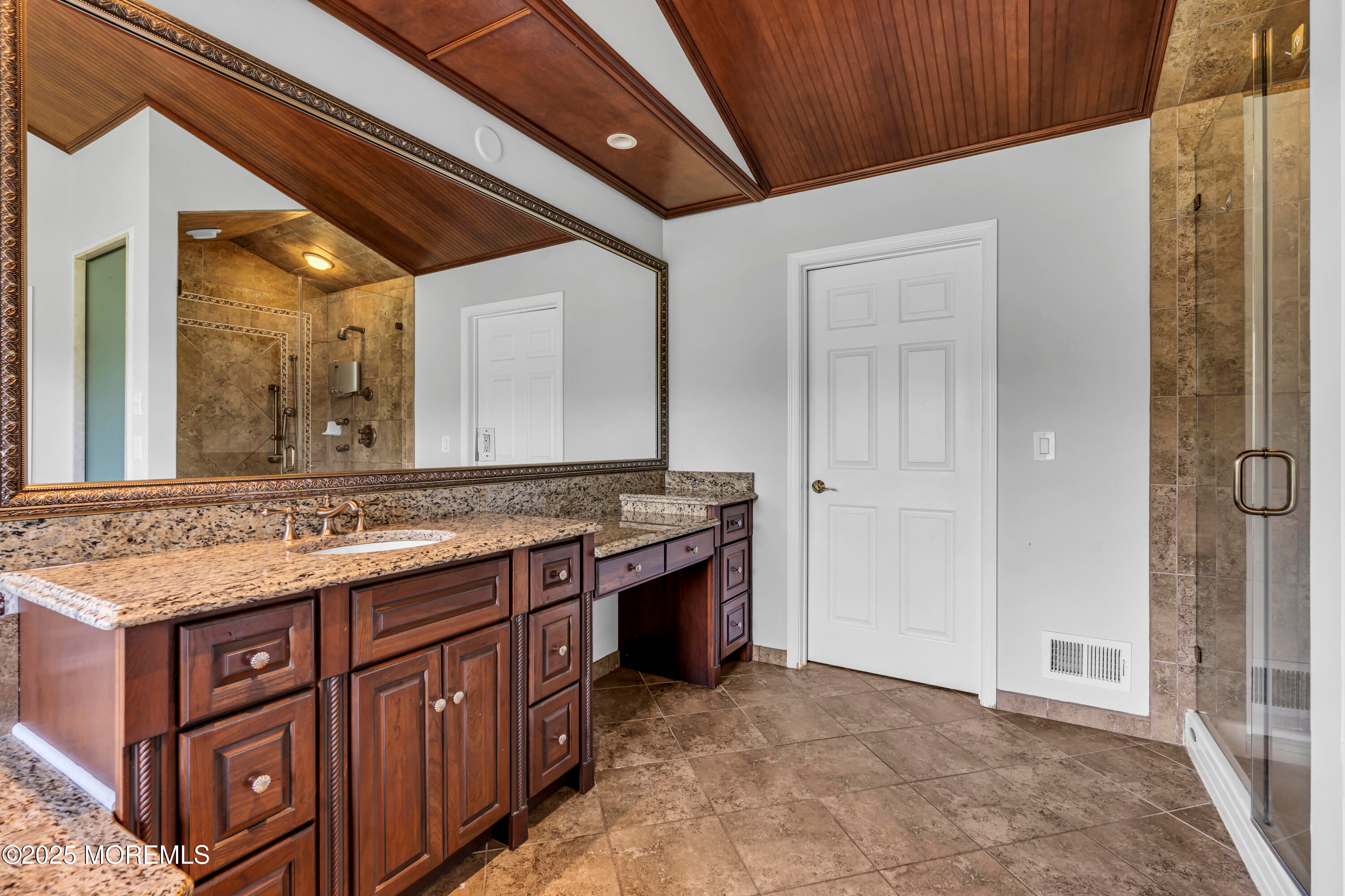 Farmingdale, New Jersey, 07727, United States, 4 Bedrooms Bedrooms, ,5 BathroomsBathrooms,Residential,Active,1868149