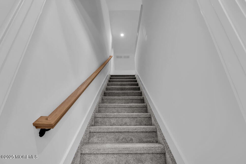 Toms River, New Jersey, 08755, United States, 5 Bedrooms Bedrooms, ,5 BathroomsBathrooms,Residential,Active,1997624