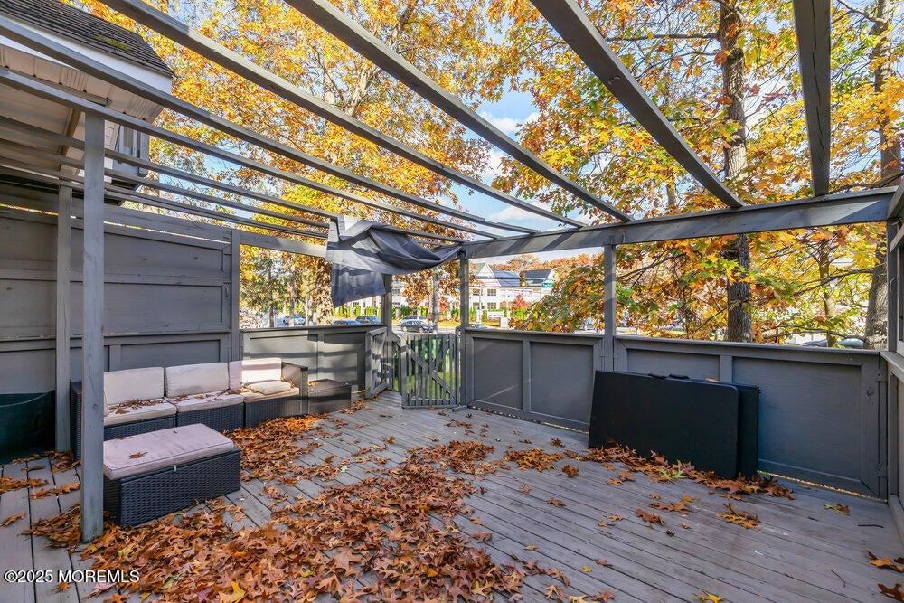 Lakewood, New Jersey, 08701, United States, 7 Bedrooms Bedrooms, ,3 BathroomsBathrooms,Residential,Active,1988790