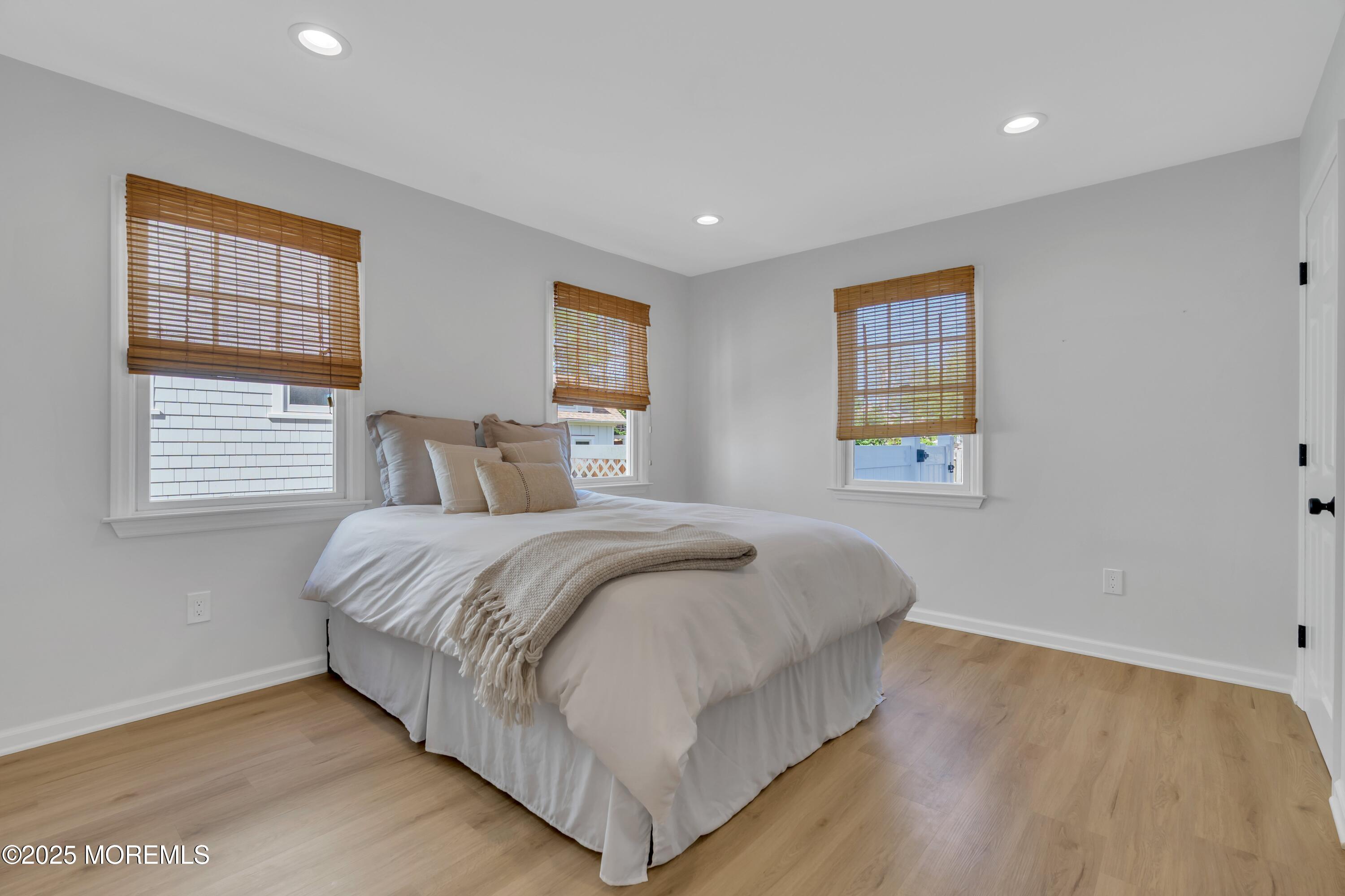 Point Pleasant Beach, New Jersey, 08742, United States, 4 Bedrooms Bedrooms, ,3 BathroomsBathrooms,Residential,Active,2008914