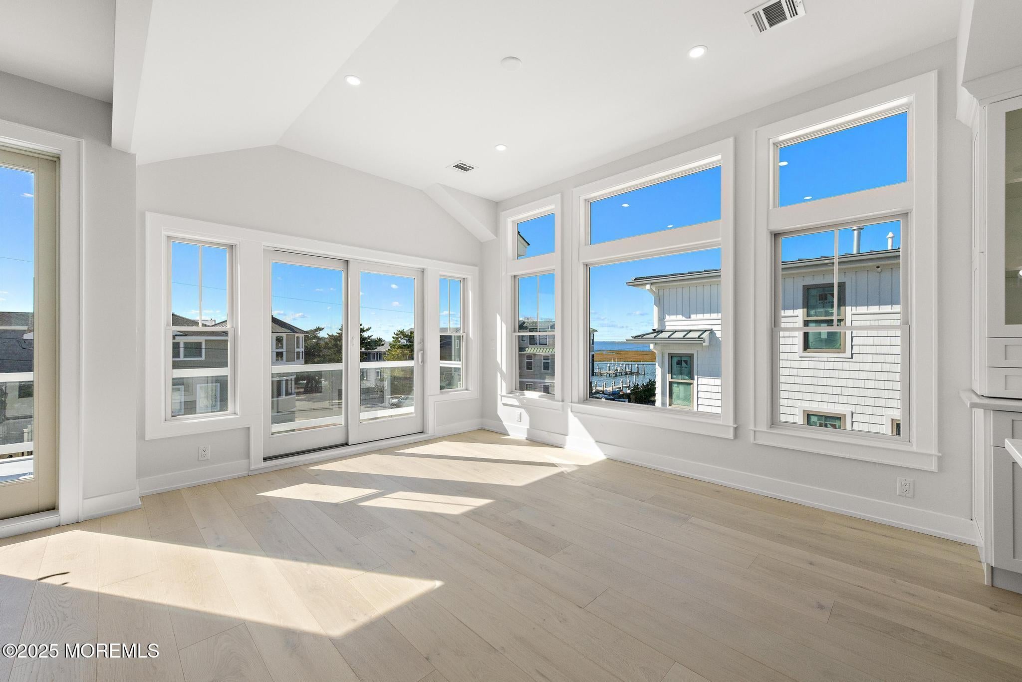 Long Beach Twp, New Jersey, 08008, United States, 6 Bedrooms Bedrooms, ,6 BathroomsBathrooms,Residential,Active,1927681