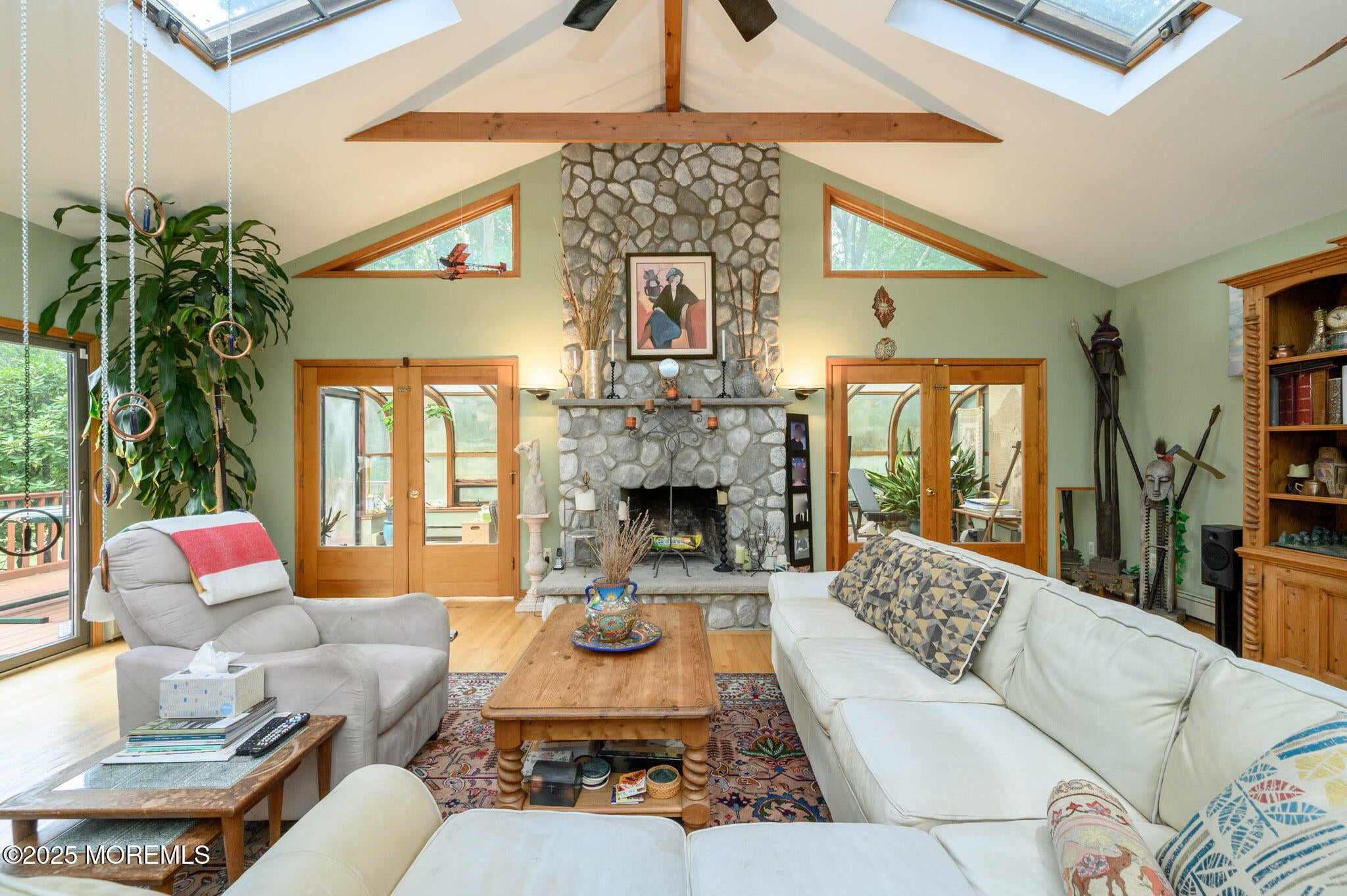 Holmdel, New Jersey, 07733, United States, 4 Bedrooms Bedrooms, ,3 BathroomsBathrooms,Residential,Active,1962185