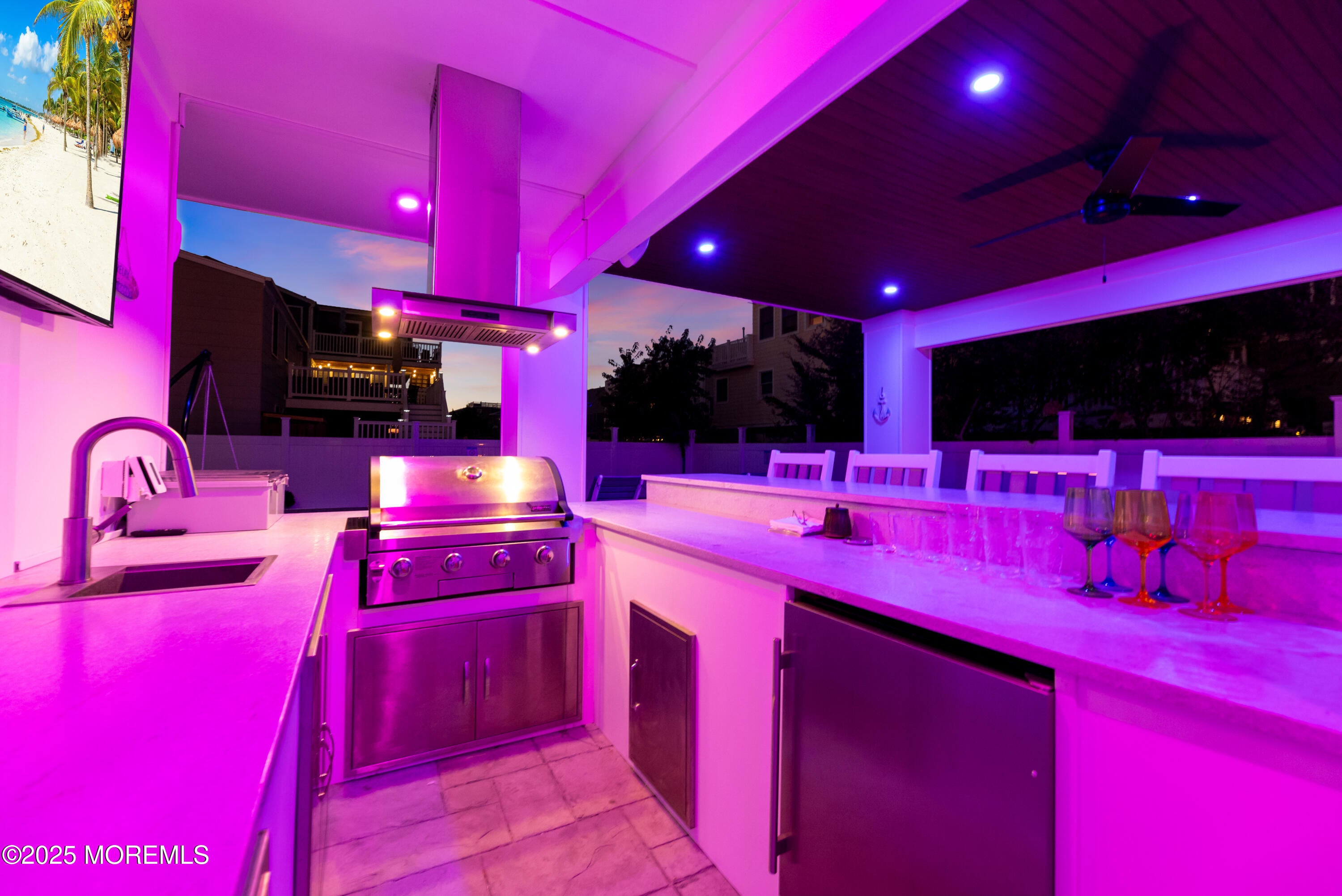 Beach Haven, New Jersey, 08008, United States, 6 Bedrooms Bedrooms, ,6 BathroomsBathrooms,Residential,Active,1969766