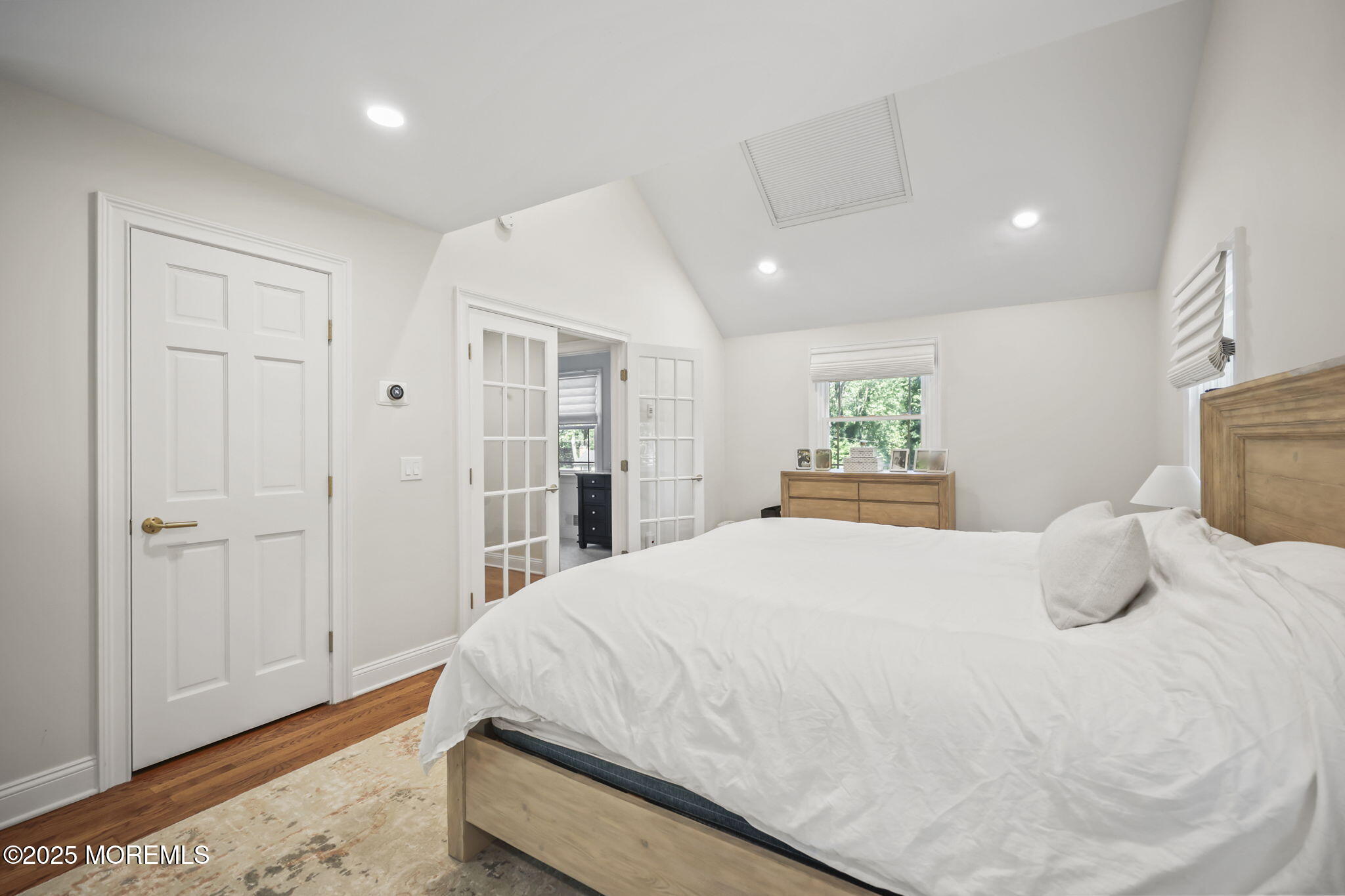 Colts Neck, New Jersey, 07722, United States, 3 Bedrooms Bedrooms, ,3 BathroomsBathrooms,Residential,Active,1941385