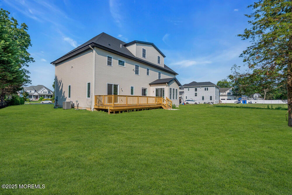 Jackson, New Jersey, 08527, United States, 6 Bedrooms Bedrooms, ,4 BathroomsBathrooms,Residential,Active,1973337