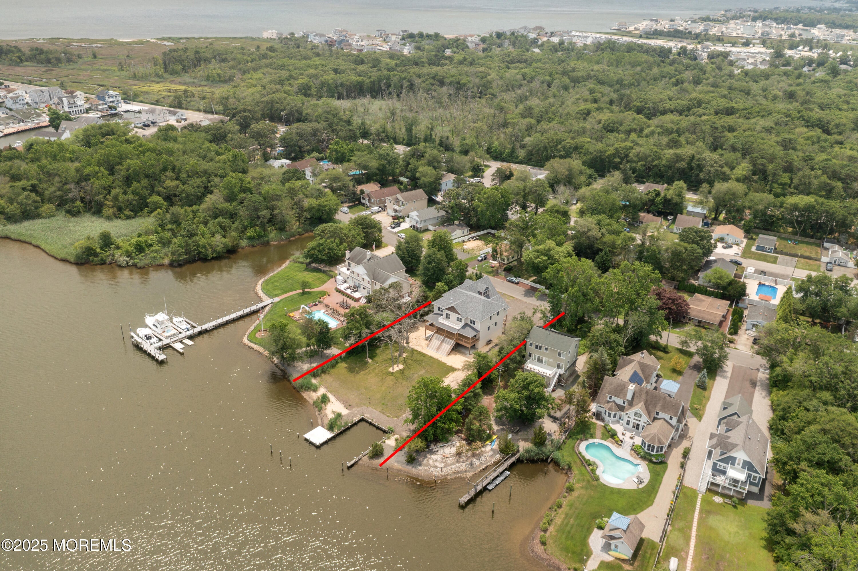 Waretown, New Jersey, 08758, United States, 4 Bedrooms Bedrooms, ,3 BathroomsBathrooms,Residential,Active,1903205