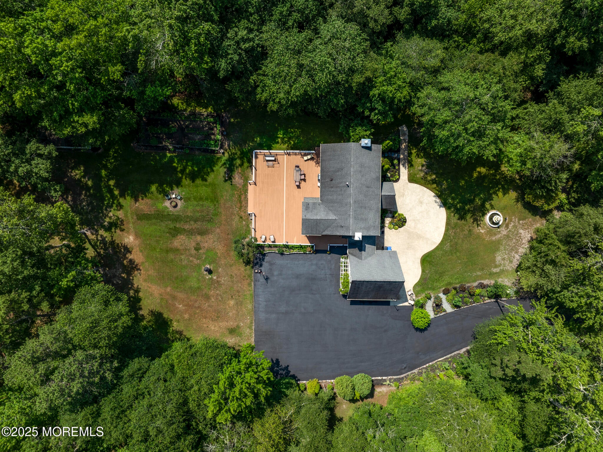 Manahawkin, New Jersey, 08050, United States, 4 Bedrooms Bedrooms, ,4 BathroomsBathrooms,Residential,Active,1879978