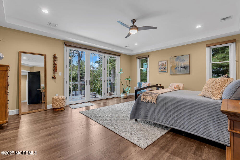 Eatontown, New Jersey, 07724, United States, 5 Bedrooms Bedrooms, ,3 BathroomsBathrooms,Residential,Active,1922289