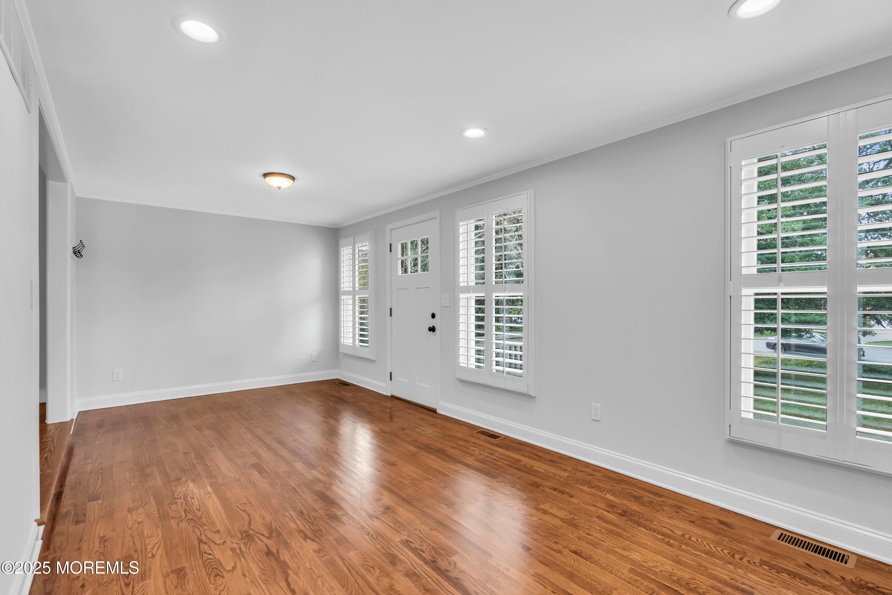 Point Pleasant Beach, New Jersey, 08742, United States, 3 Bedrooms Bedrooms, ,2 BathroomsBathrooms,Residential,Active,1969640