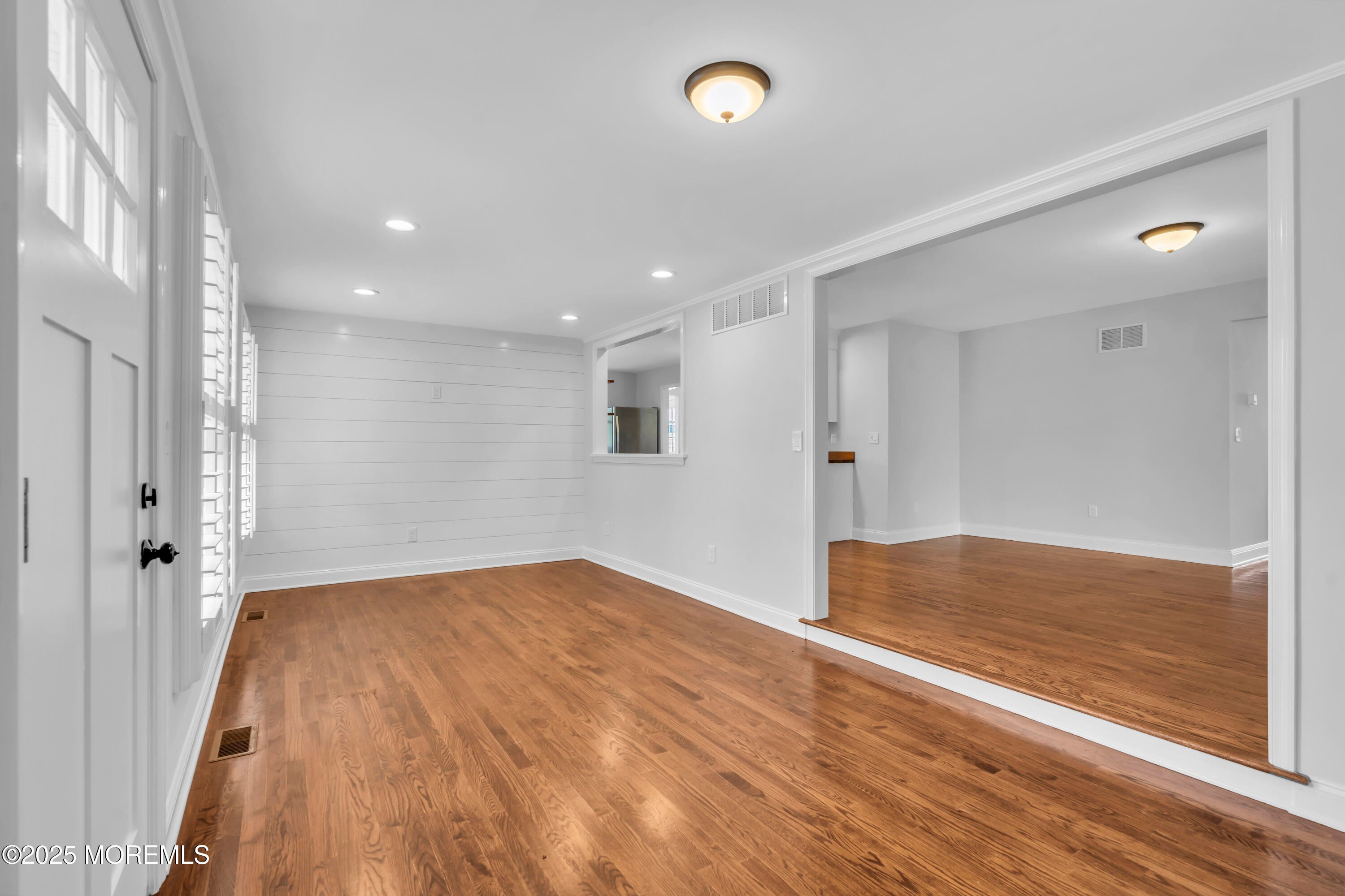 Point Pleasant Beach, New Jersey, 08742, United States, 3 Bedrooms Bedrooms, ,2 BathroomsBathrooms,Residential,Active,1969640