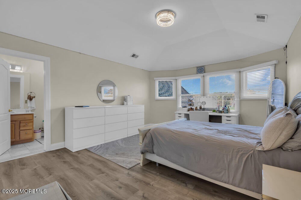 Toms River, New Jersey, 08753, United States, 5 Bedrooms Bedrooms, ,4 BathroomsBathrooms,Residential,Active,1989768