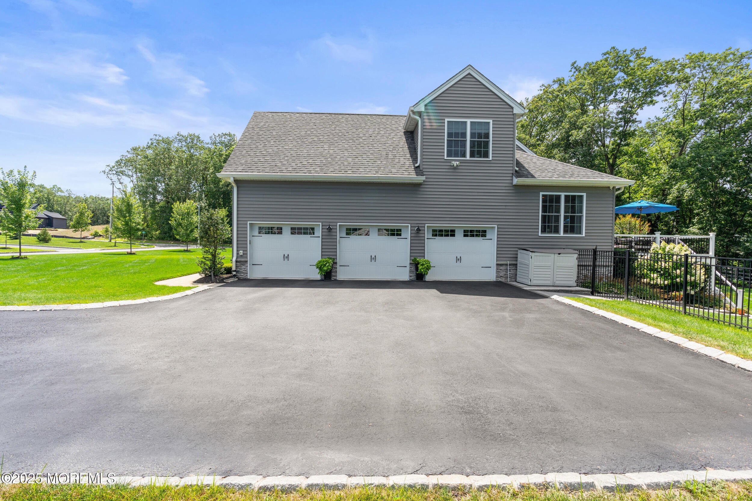 Farmingdale, New Jersey, 07727, United States, 5 Bedrooms Bedrooms, ,5 BathroomsBathrooms,Residential,Active,1900182