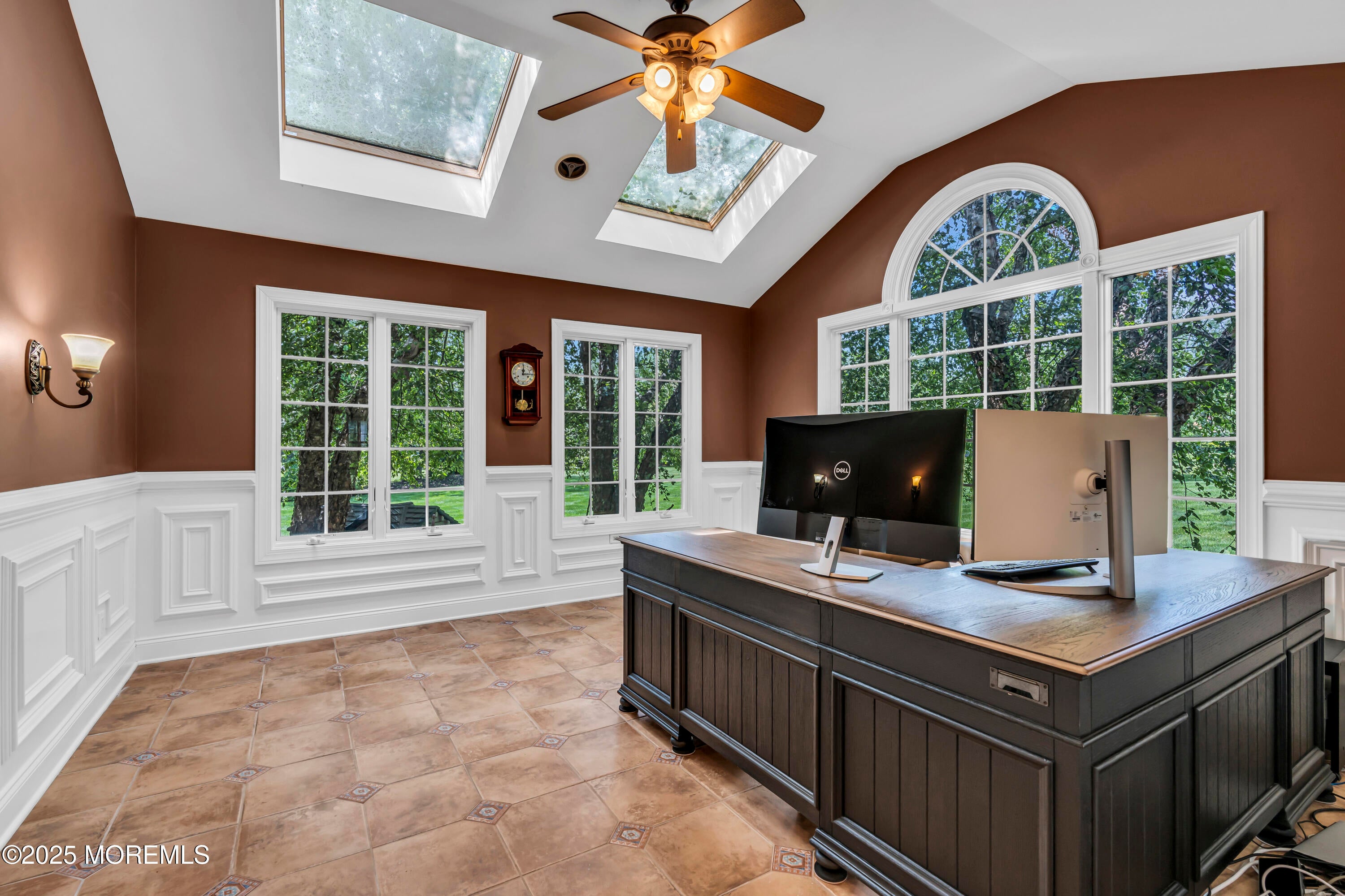 Farmingdale, New Jersey, 07727, United States, 4 Bedrooms Bedrooms, ,5 BathroomsBathrooms,Residential,Active,1868149