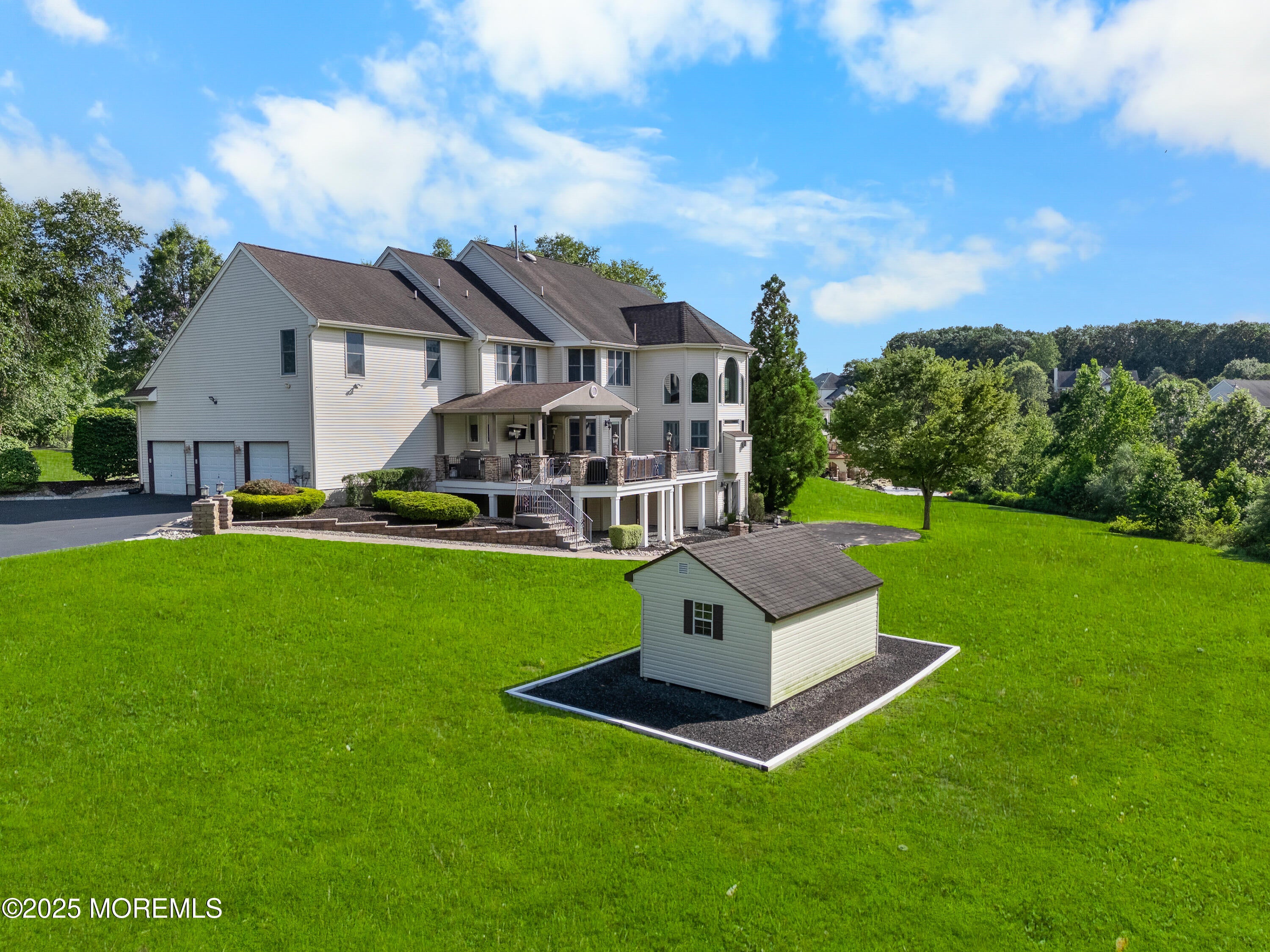 Millstone, New Jersey, 08510, United States, 5 Bedrooms Bedrooms, ,6 BathroomsBathrooms,Residential,Active,1954020