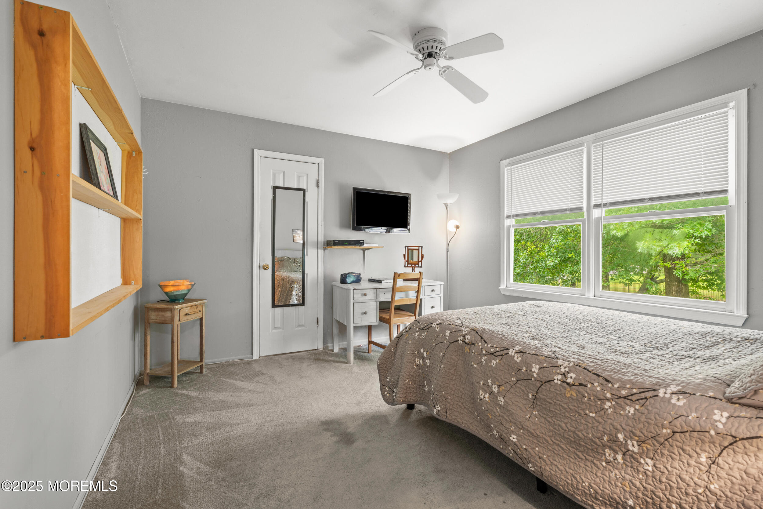 Allenwood, New Jersey, 08720, United States, 5 Bedrooms Bedrooms, ,3 BathroomsBathrooms,Residential,Active,1849537