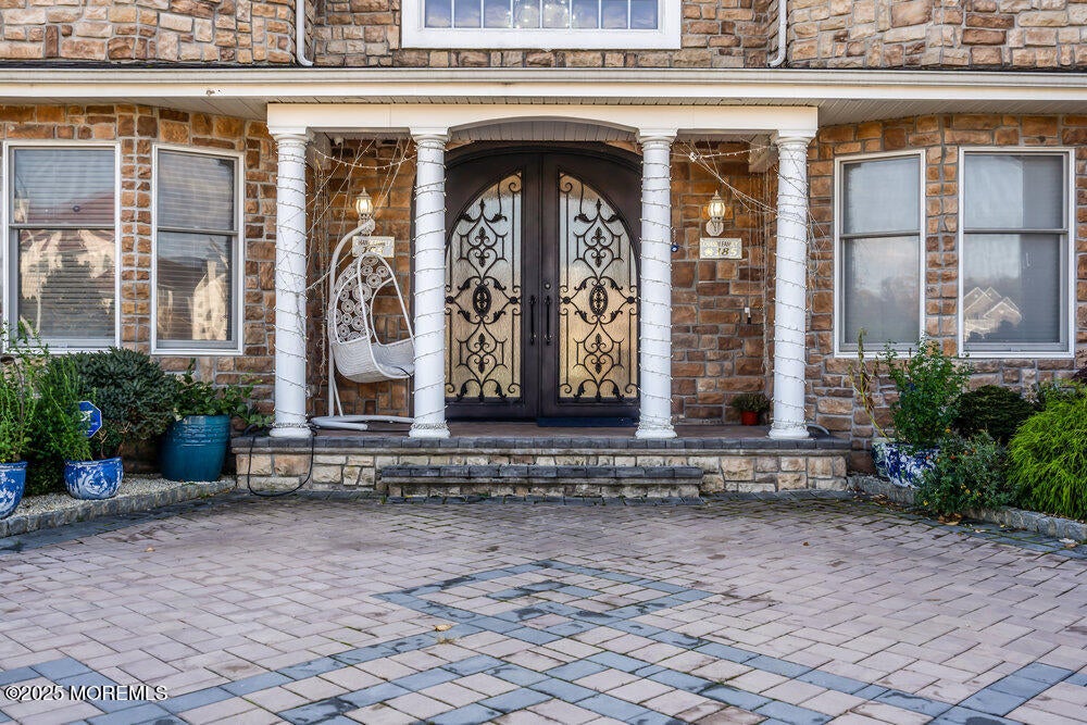 Toms River, New Jersey, 08753, United States, 5 Bedrooms Bedrooms, ,4 BathroomsBathrooms,Residential,Active,1989768