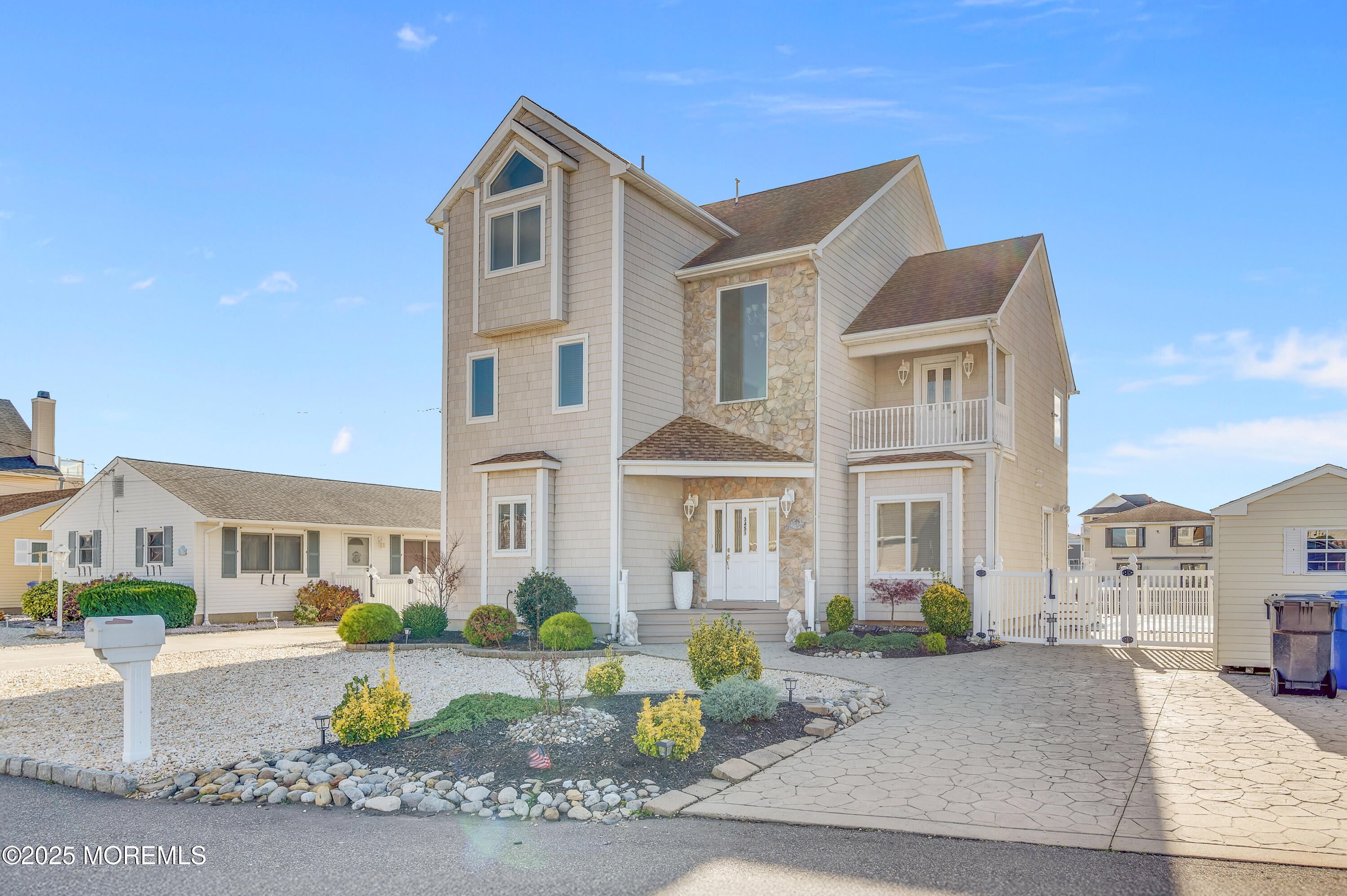 Toms River, New Jersey, 08753, United States, 5 Bedrooms Bedrooms, ,3 BathroomsBathrooms,Residential,Active,1995250