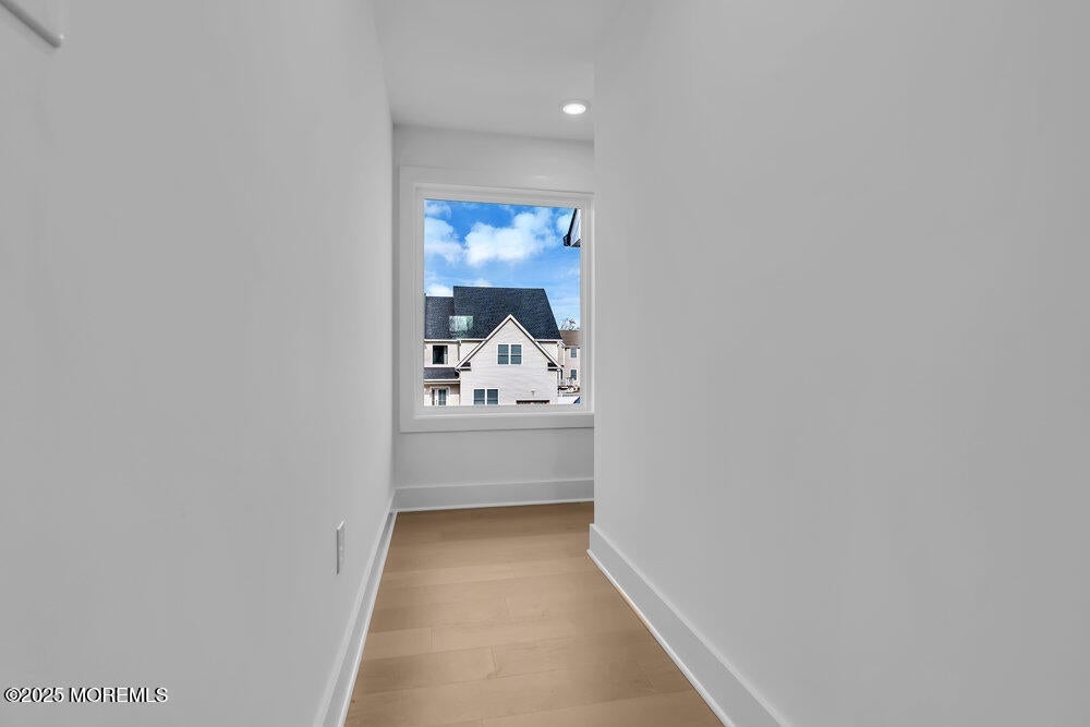 Toms River, New Jersey, 08755, United States, 5 Bedrooms Bedrooms, ,5 BathroomsBathrooms,Residential,Active,1997624