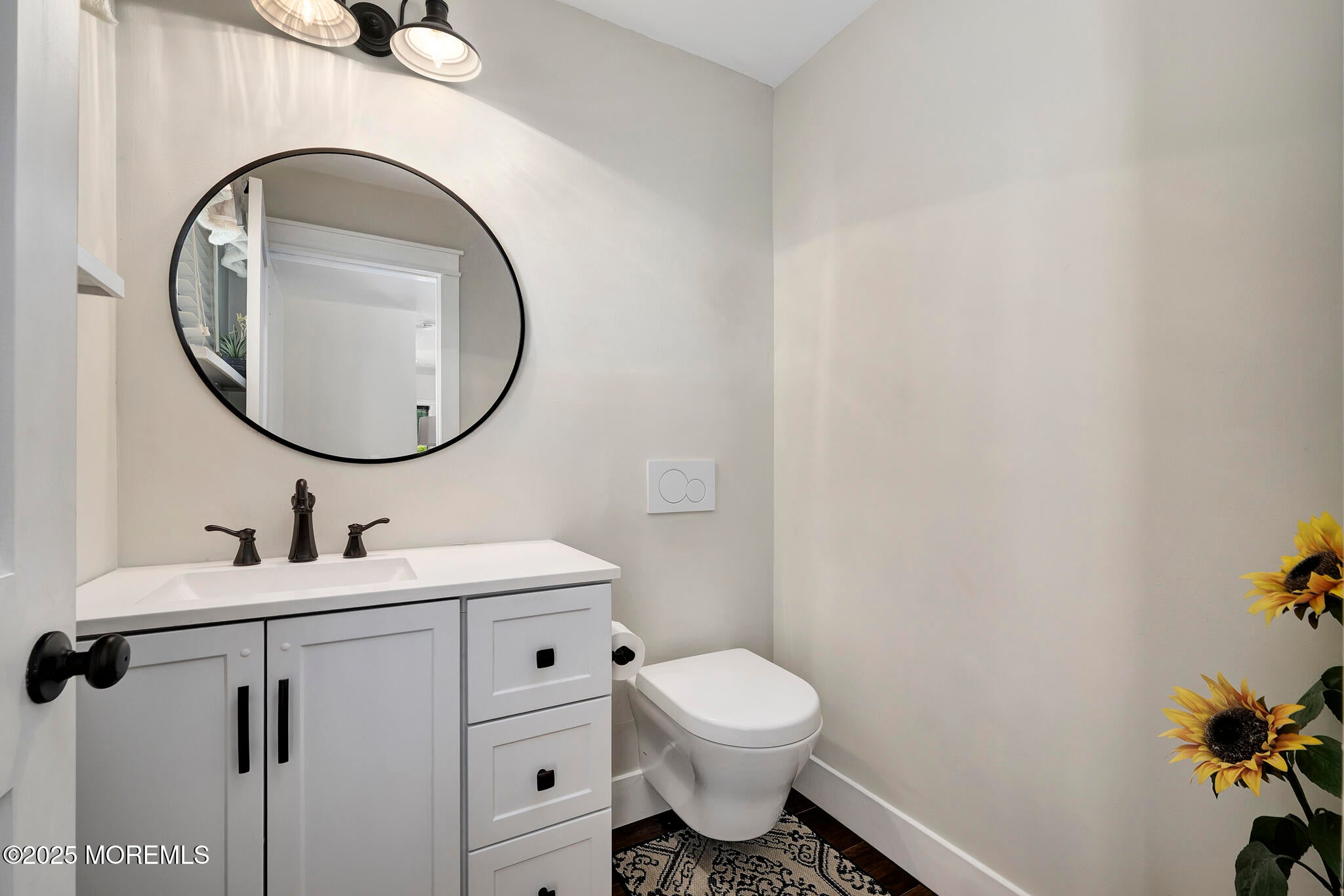 Manahawkin, New Jersey, 08050, United States, 4 Bedrooms Bedrooms, ,4 BathroomsBathrooms,Residential,Active,1879978