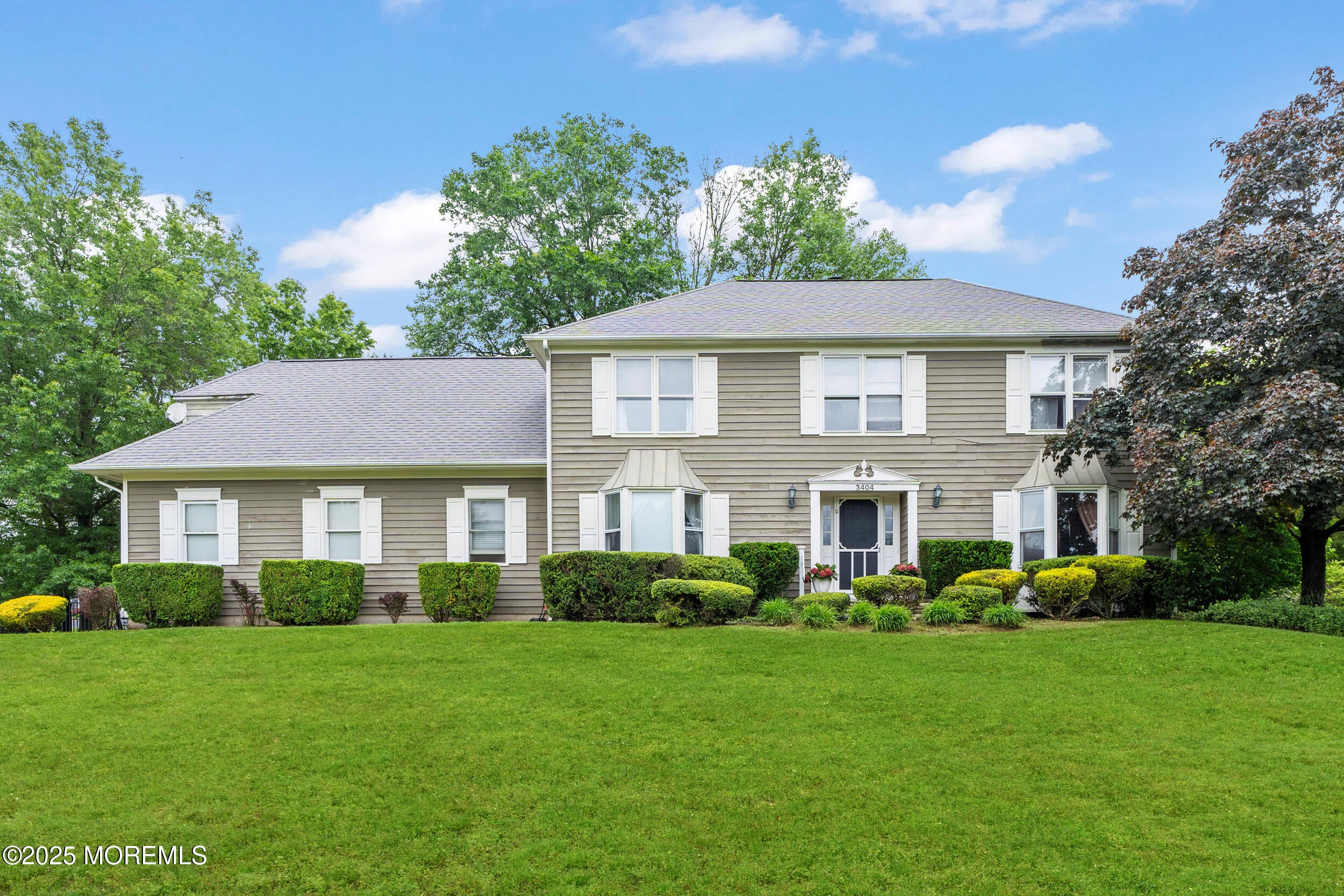 Allenwood, New Jersey, 08720, United States, 5 Bedrooms Bedrooms, ,3 BathroomsBathrooms,Residential,Active,1849537