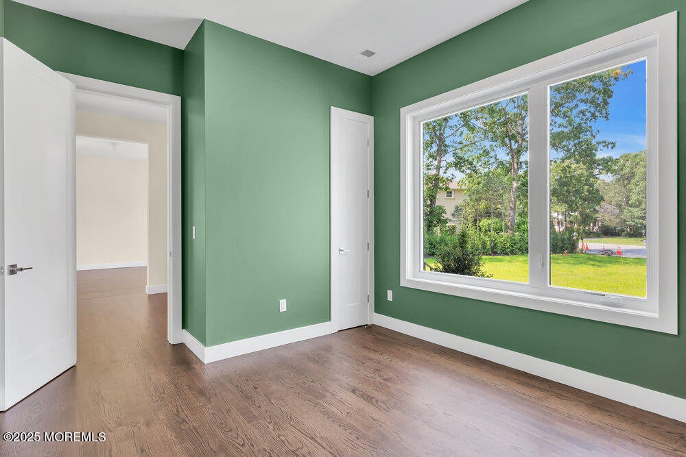 Jackson, New Jersey, 08527, United States, 6 Bedrooms Bedrooms, ,4 BathroomsBathrooms,Residential,Active,1973337