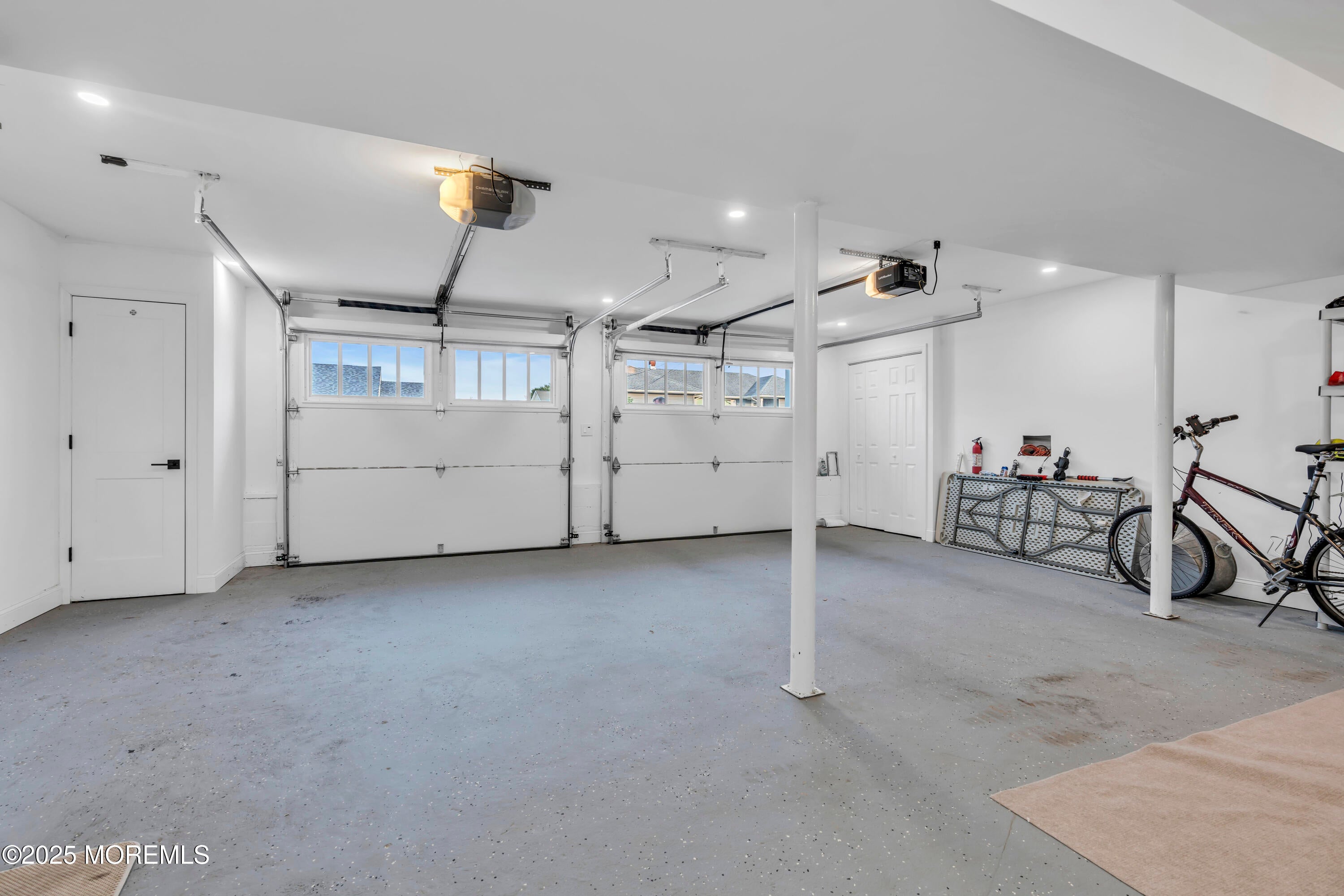 Toms River, New Jersey, 08753, United States, 5 Bedrooms Bedrooms, ,3 BathroomsBathrooms,Residential,Active,1952599