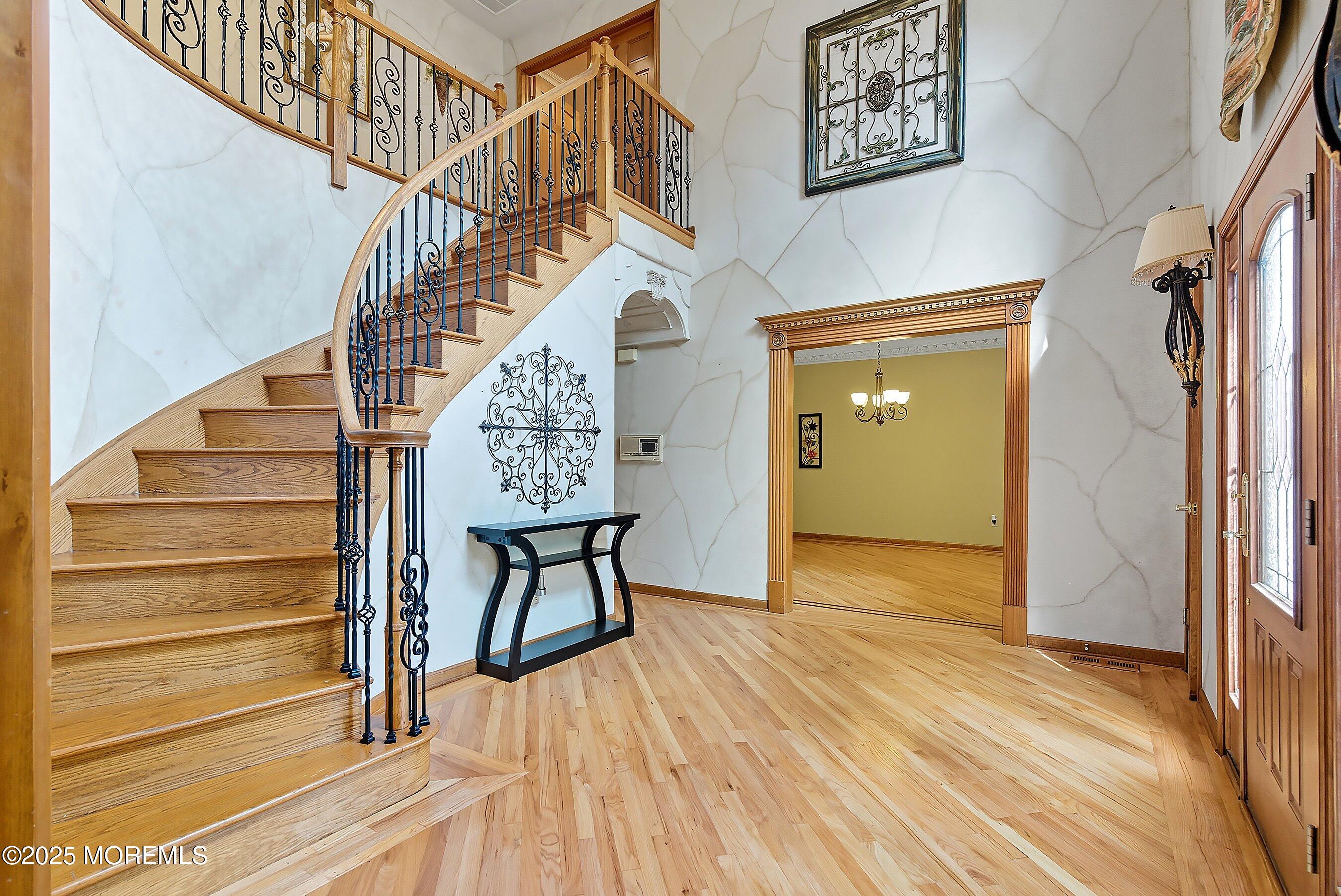 Manalapan, New Jersey, 07726, United States, 5 Bedrooms Bedrooms, ,3 BathroomsBathrooms,Residential,Active,1952450