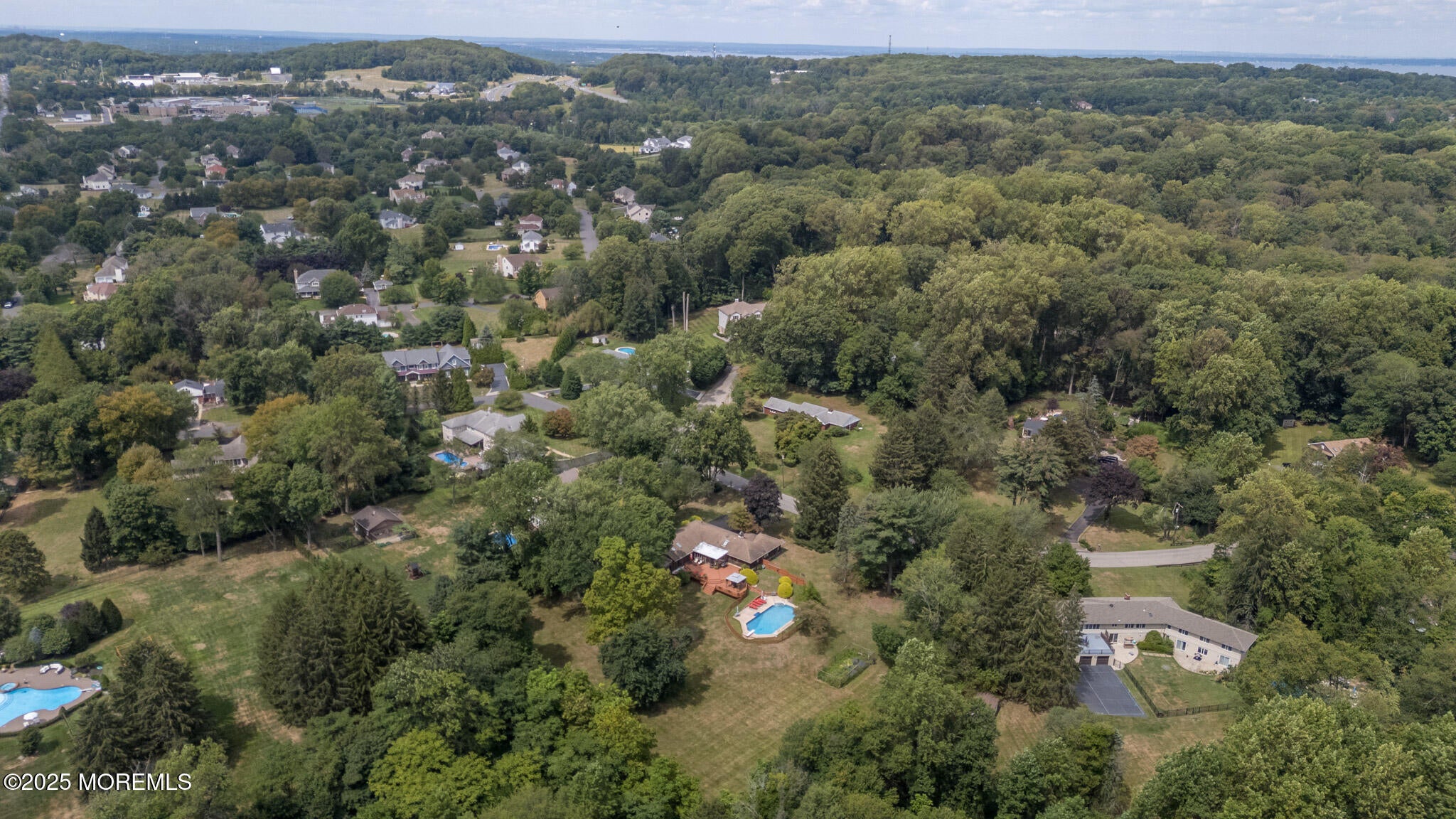 Holmdel, New Jersey, 07733, United States, 4 Bedrooms Bedrooms, ,3 BathroomsBathrooms,Residential,Active,1962185