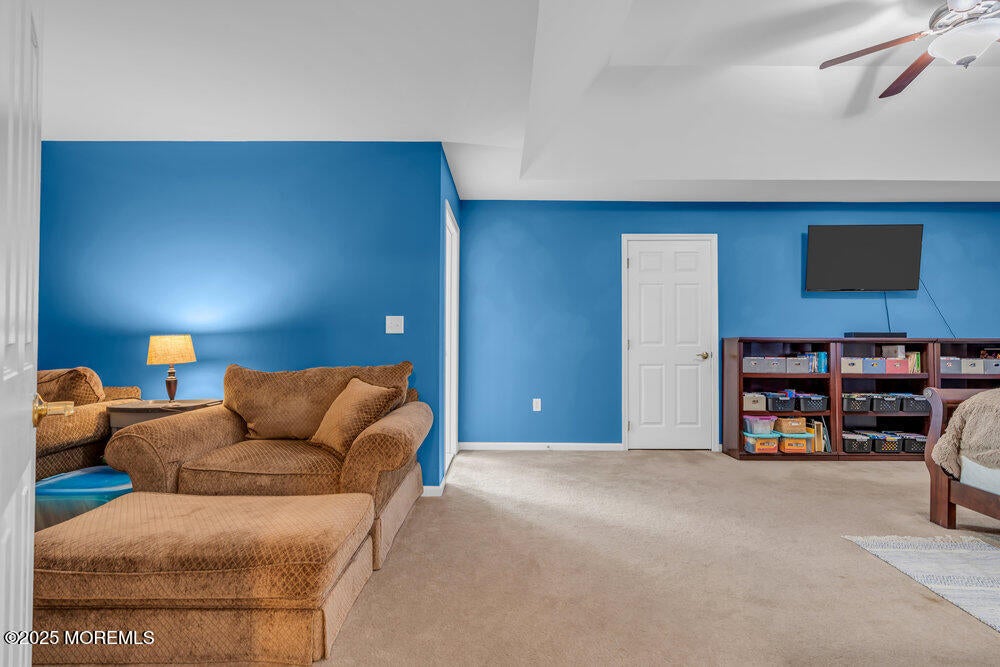 Manalapan, New Jersey, 07726, United States, 4 Bedrooms Bedrooms, ,4 BathroomsBathrooms,Residential,Active,1871928