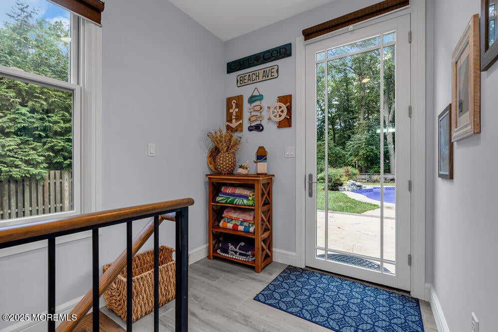 Eatontown, New Jersey, 07724, United States, 5 Bedrooms Bedrooms, ,3 BathroomsBathrooms,Residential,Active,1922289