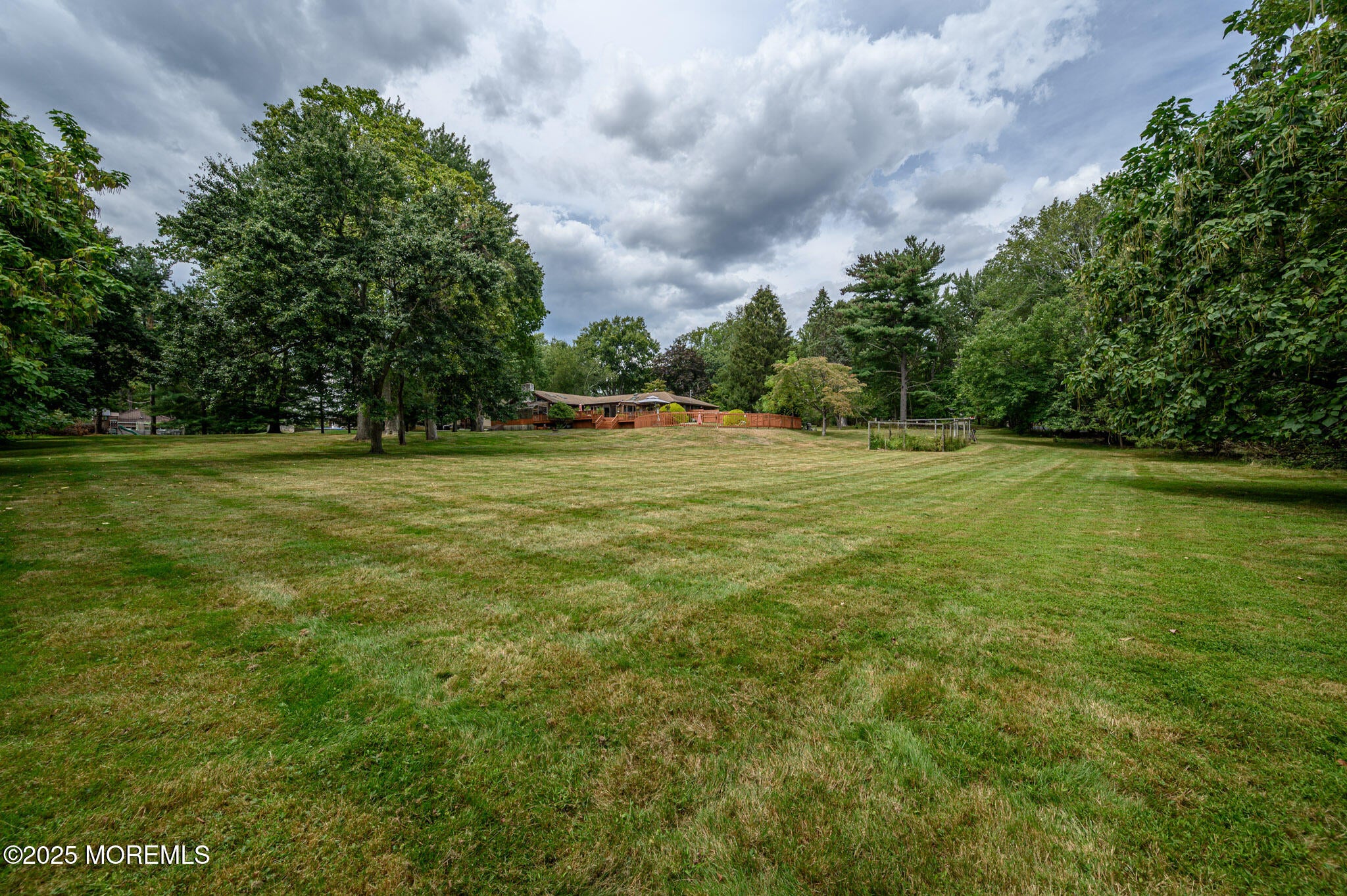 Holmdel, New Jersey, 07733, United States, 4 Bedrooms Bedrooms, ,3 BathroomsBathrooms,Residential,Active,1962185