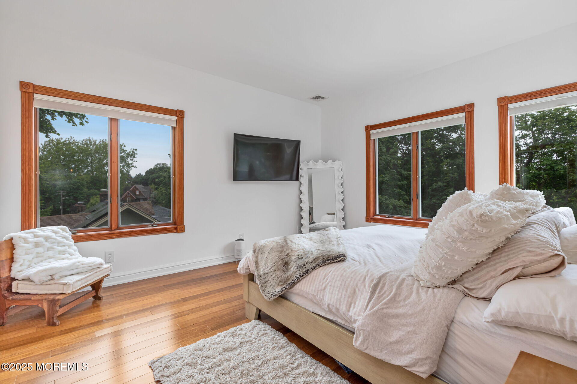 Atlantic Highlands, New Jersey, 07716, United States, 5 Bedrooms Bedrooms, ,5 BathroomsBathrooms,Residential,Active,1843829