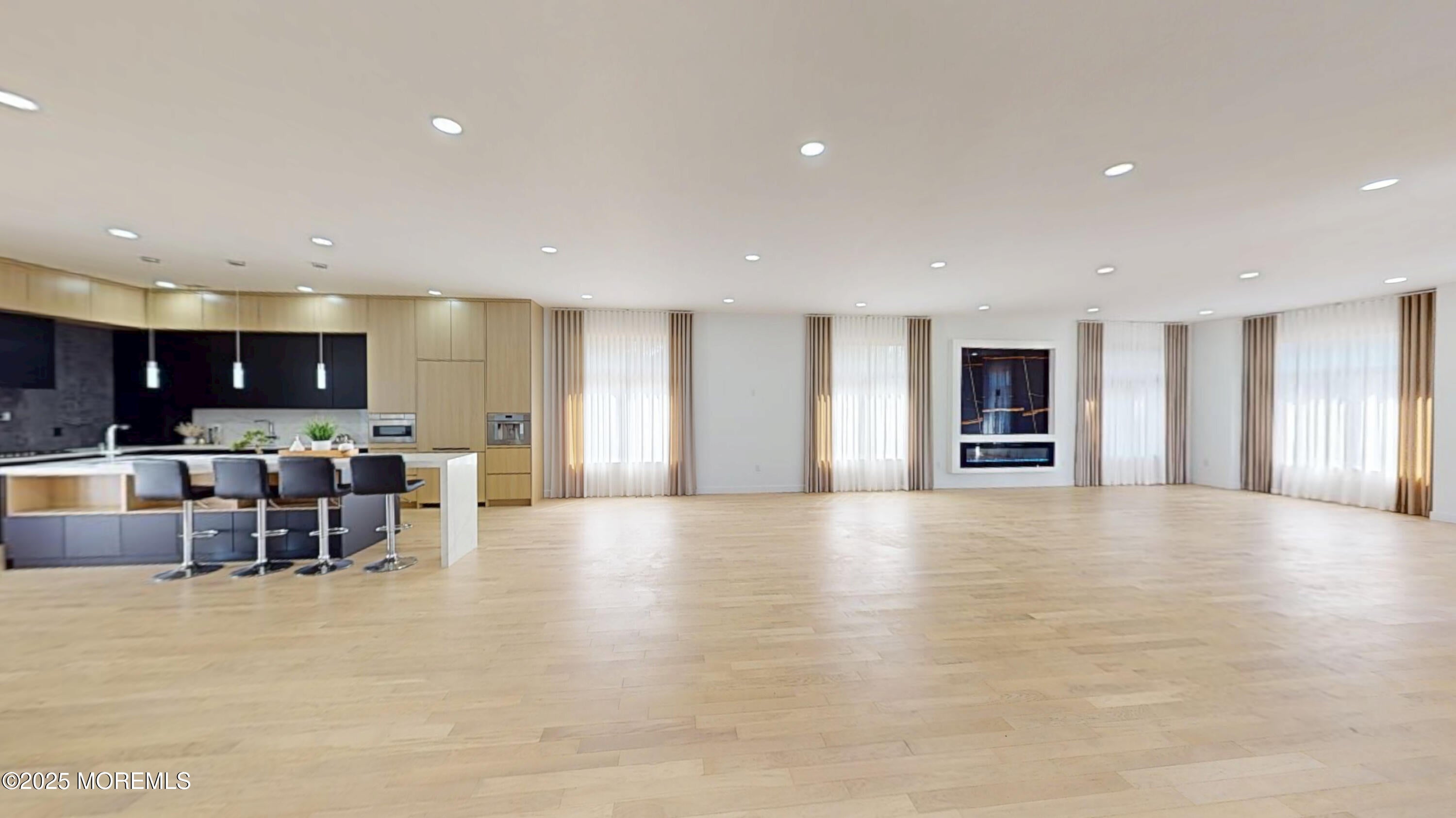 Marlboro, New Jersey, 07746, United States, 5 Bedrooms Bedrooms, ,5 BathroomsBathrooms,Residential,Active,1929654