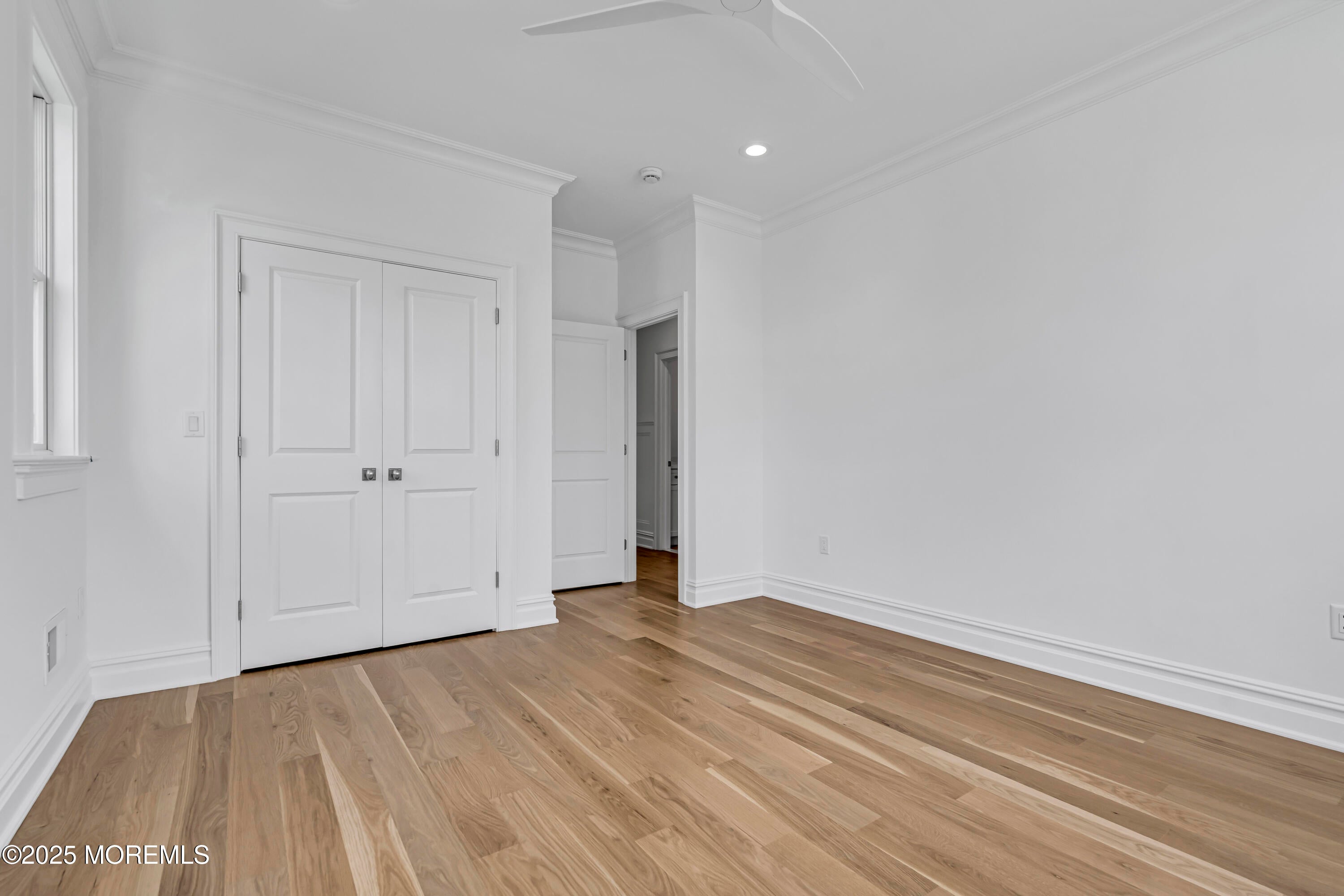 Mantoloking, New Jersey, 08738, United States, 6 Bedrooms Bedrooms, ,6 BathroomsBathrooms,Residential,Active,1904143