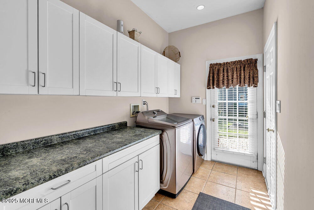 Jackson, New Jersey, 08527, United States, 4 Bedrooms Bedrooms, ,4 BathroomsBathrooms,Residential,Active,2010896