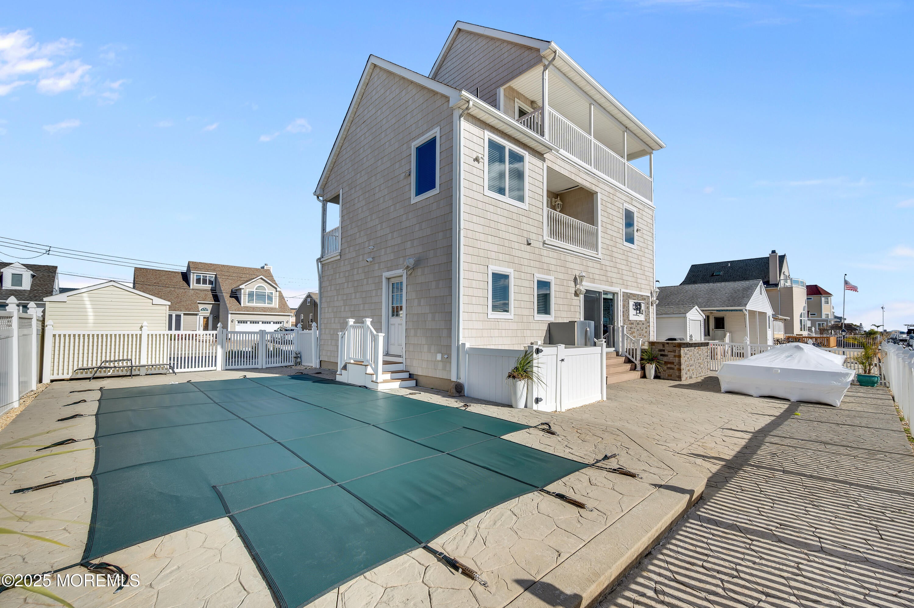 Toms River, New Jersey, 08753, United States, 5 Bedrooms Bedrooms, ,3 BathroomsBathrooms,Residential,Active,1995250